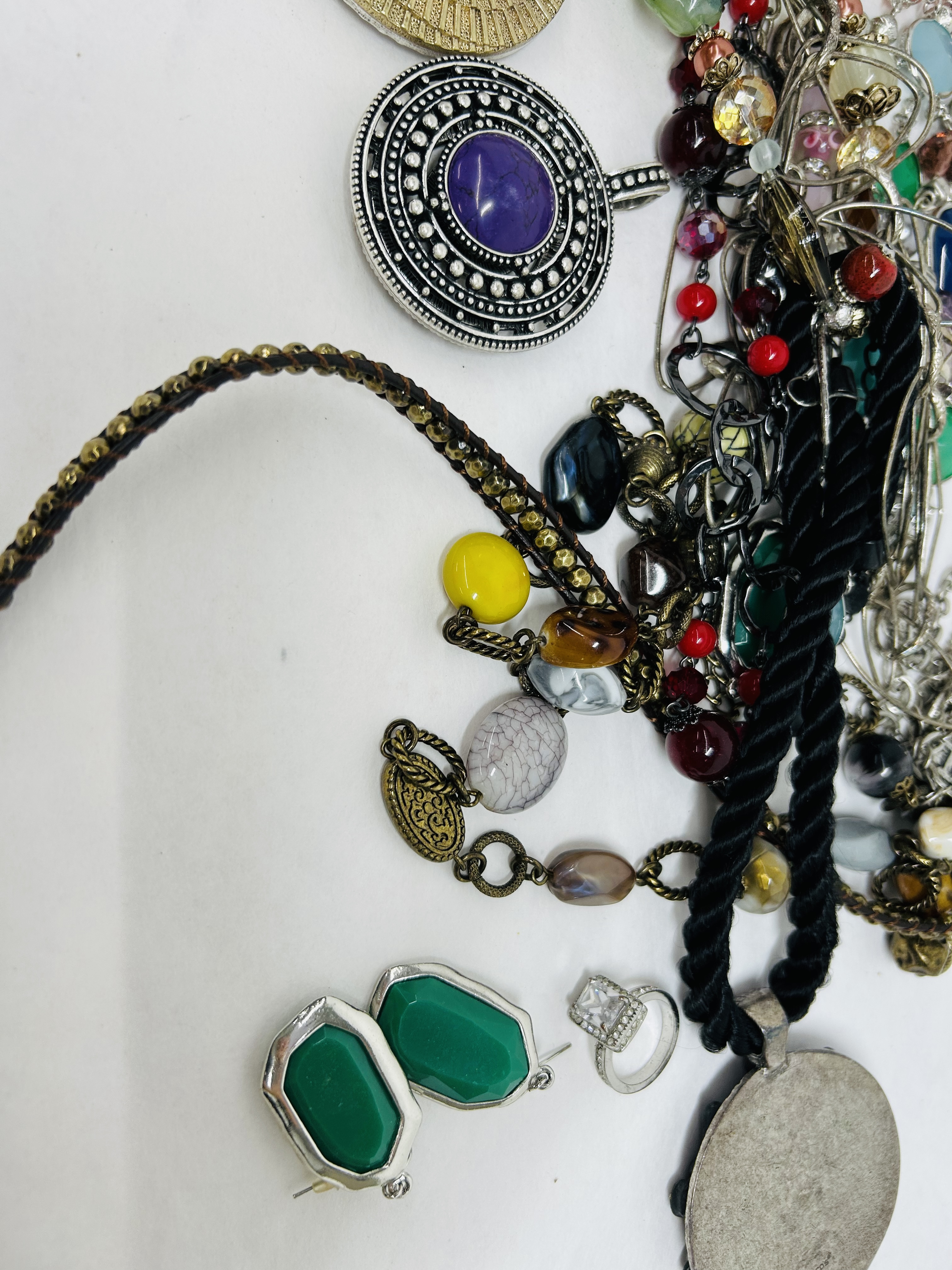CHICO'S AND MIXED MEDIA JEWELRY, MODERN