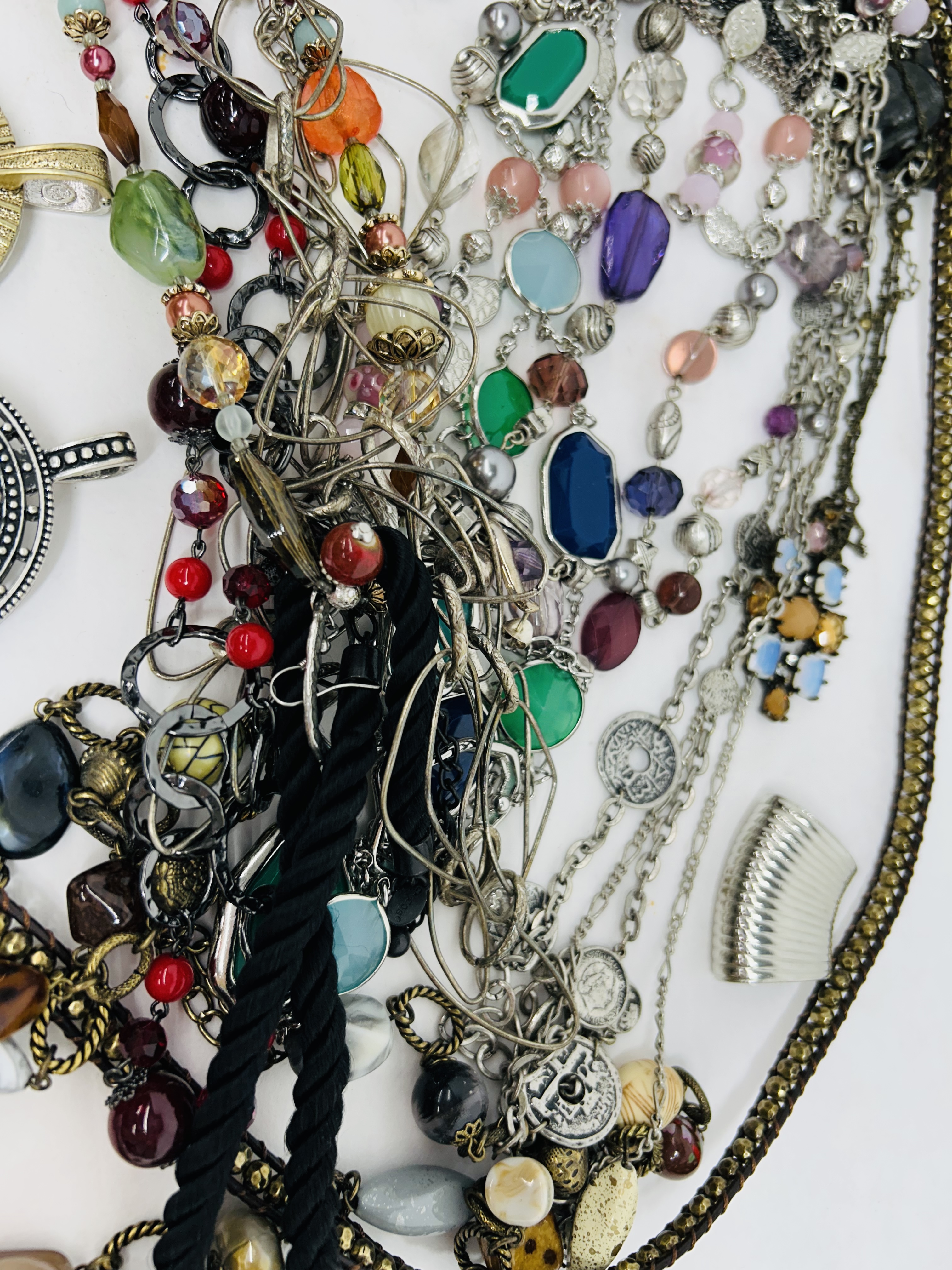 CHICO'S AND MIXED MEDIA JEWELRY, MODERN