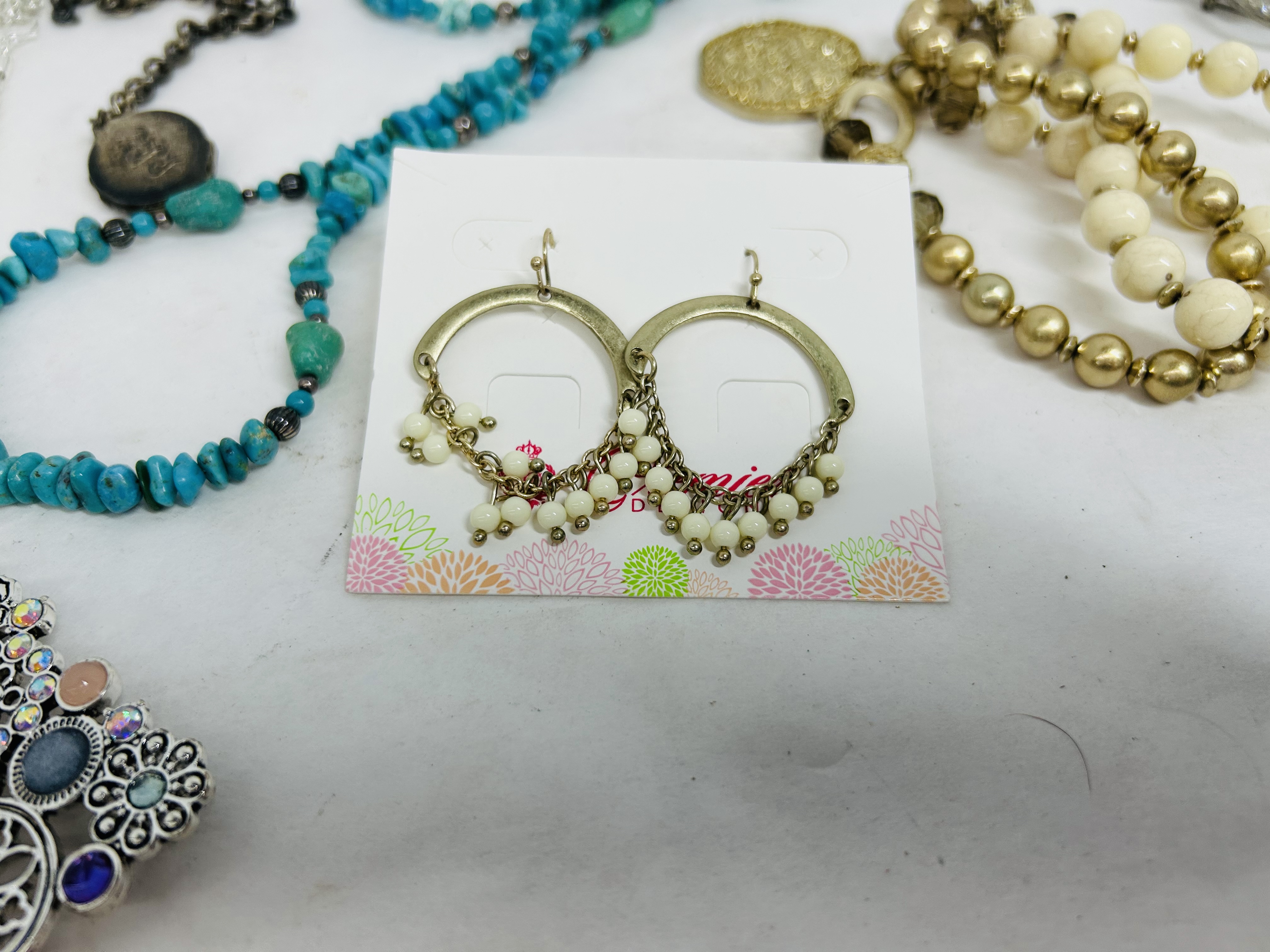 ASSORTED FASHION AND COSTUME JEWELRY