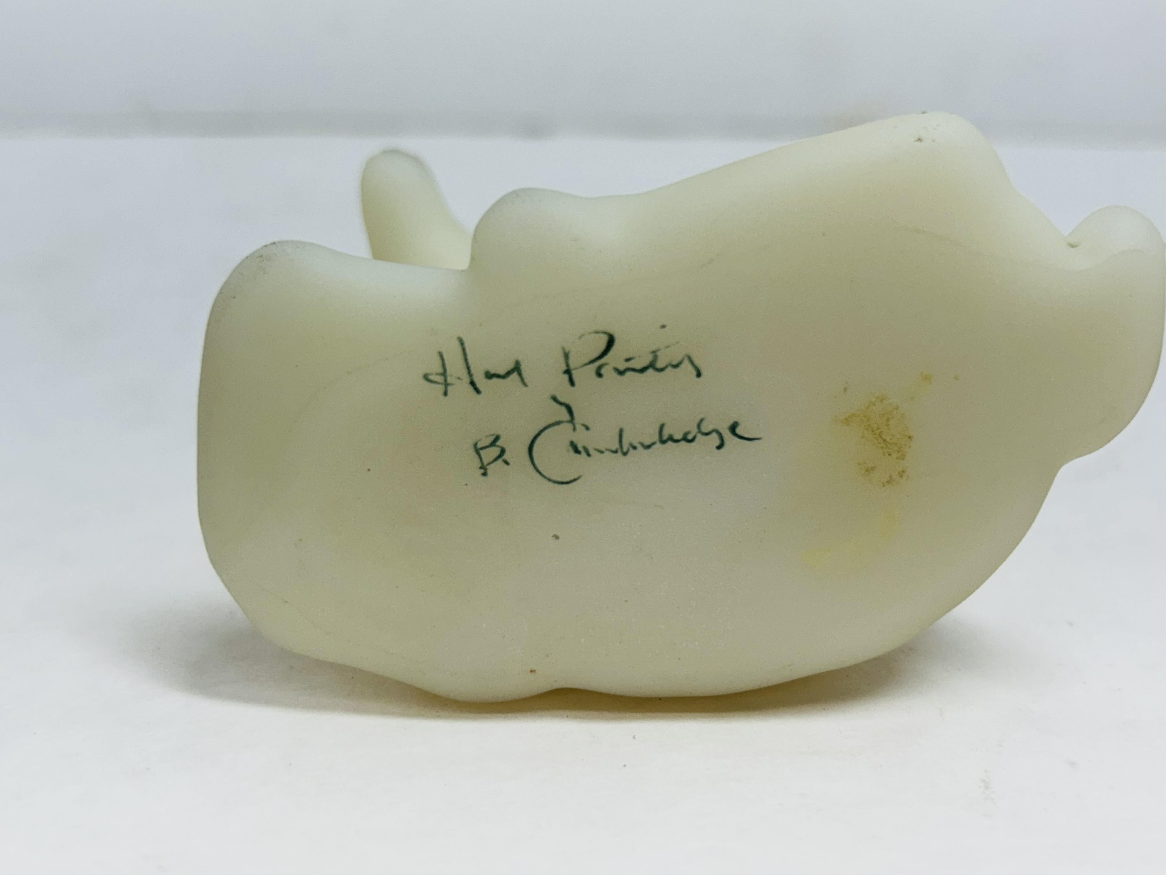 FENTON CUSTARD SATIN GLASS FAWN