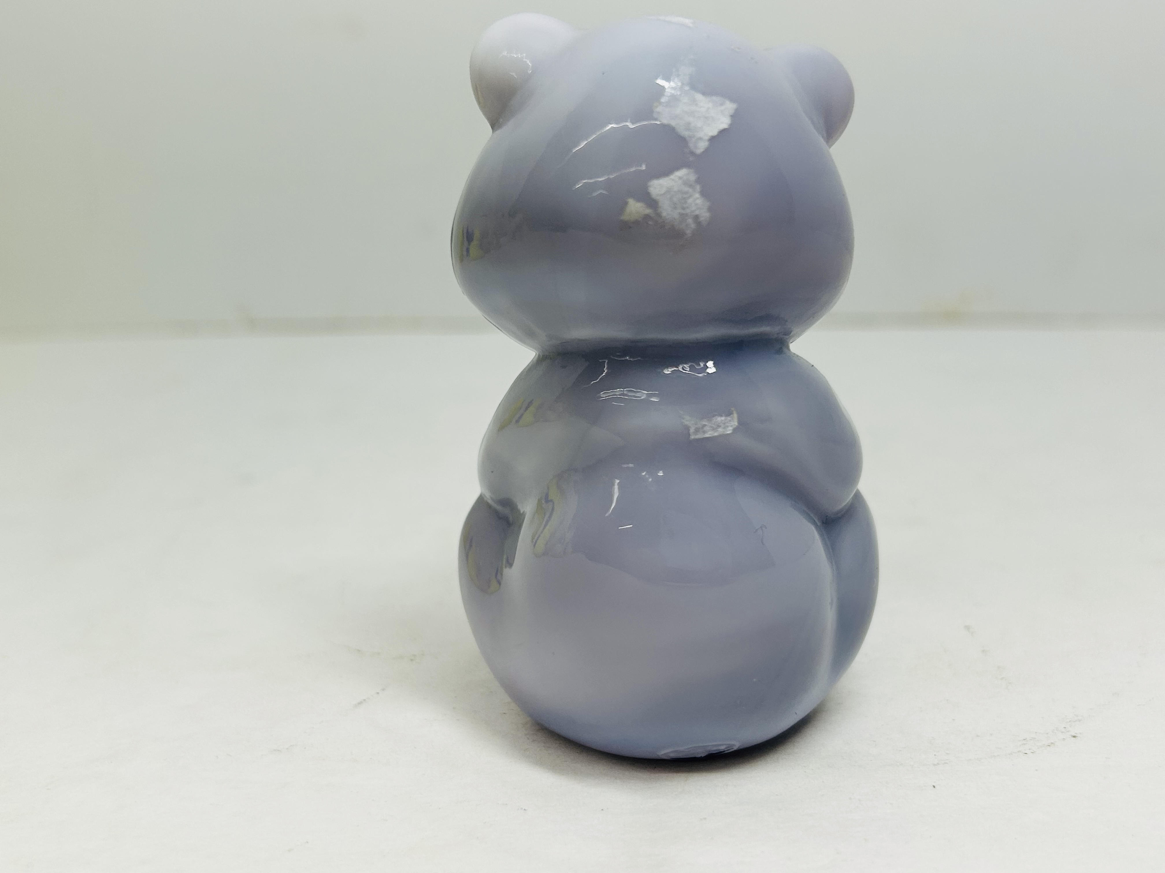 FENTON SLAG GLASS BEAR, C. 1970