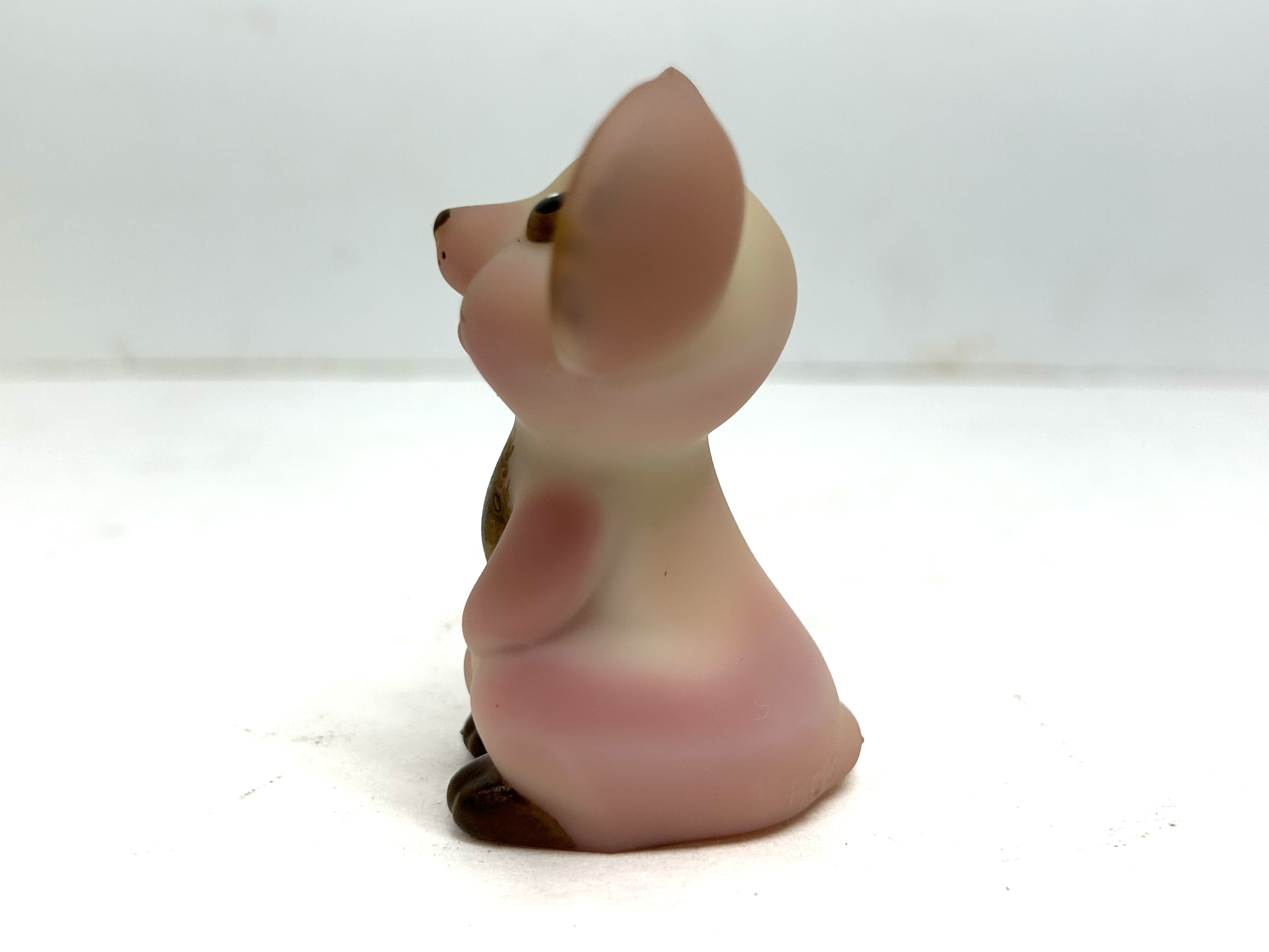 FENTON BURMESE SATIN MOUSE, 2012