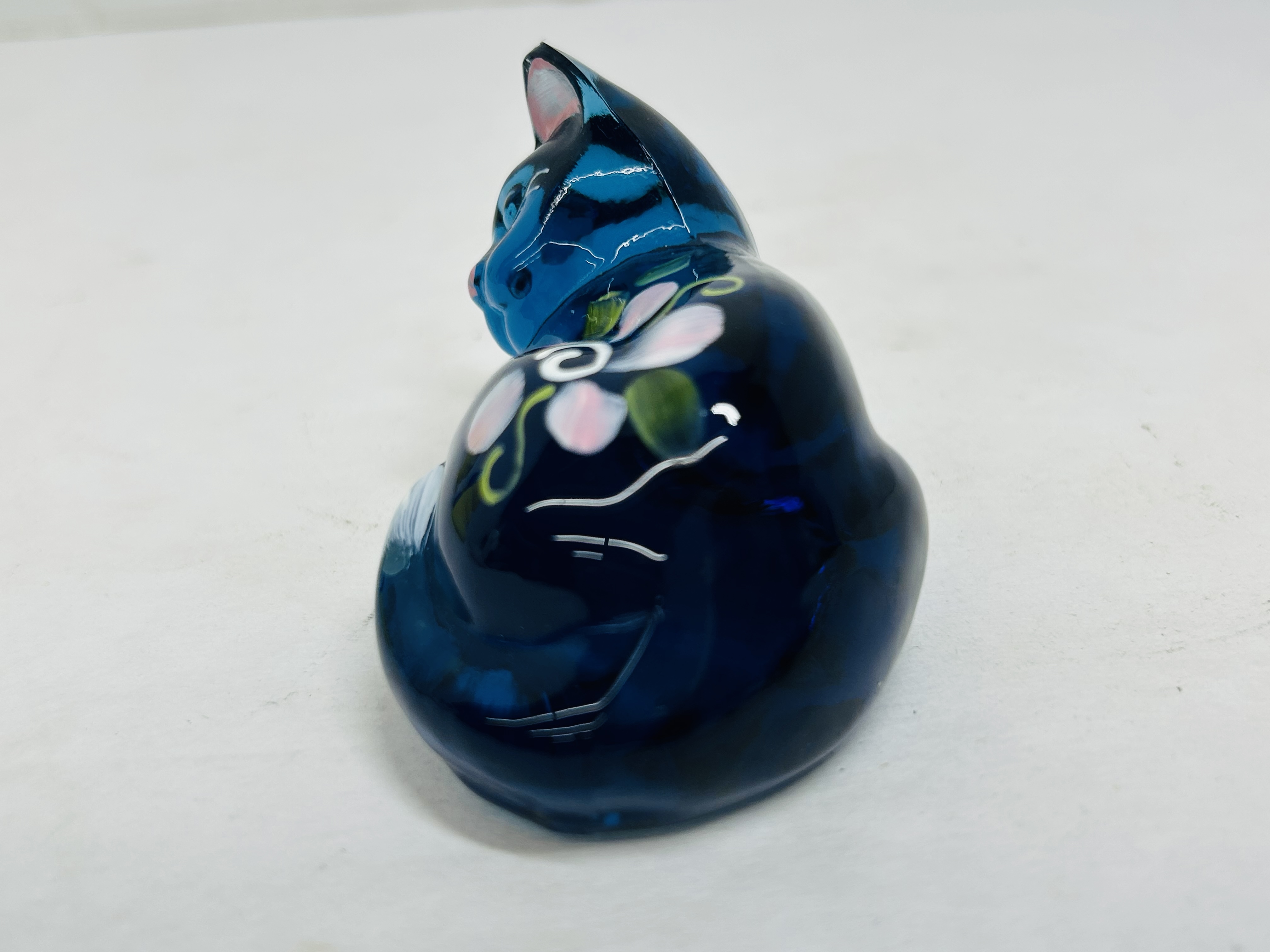 FENTON COBALT GLASS SLEEPING CAT, C. 1995