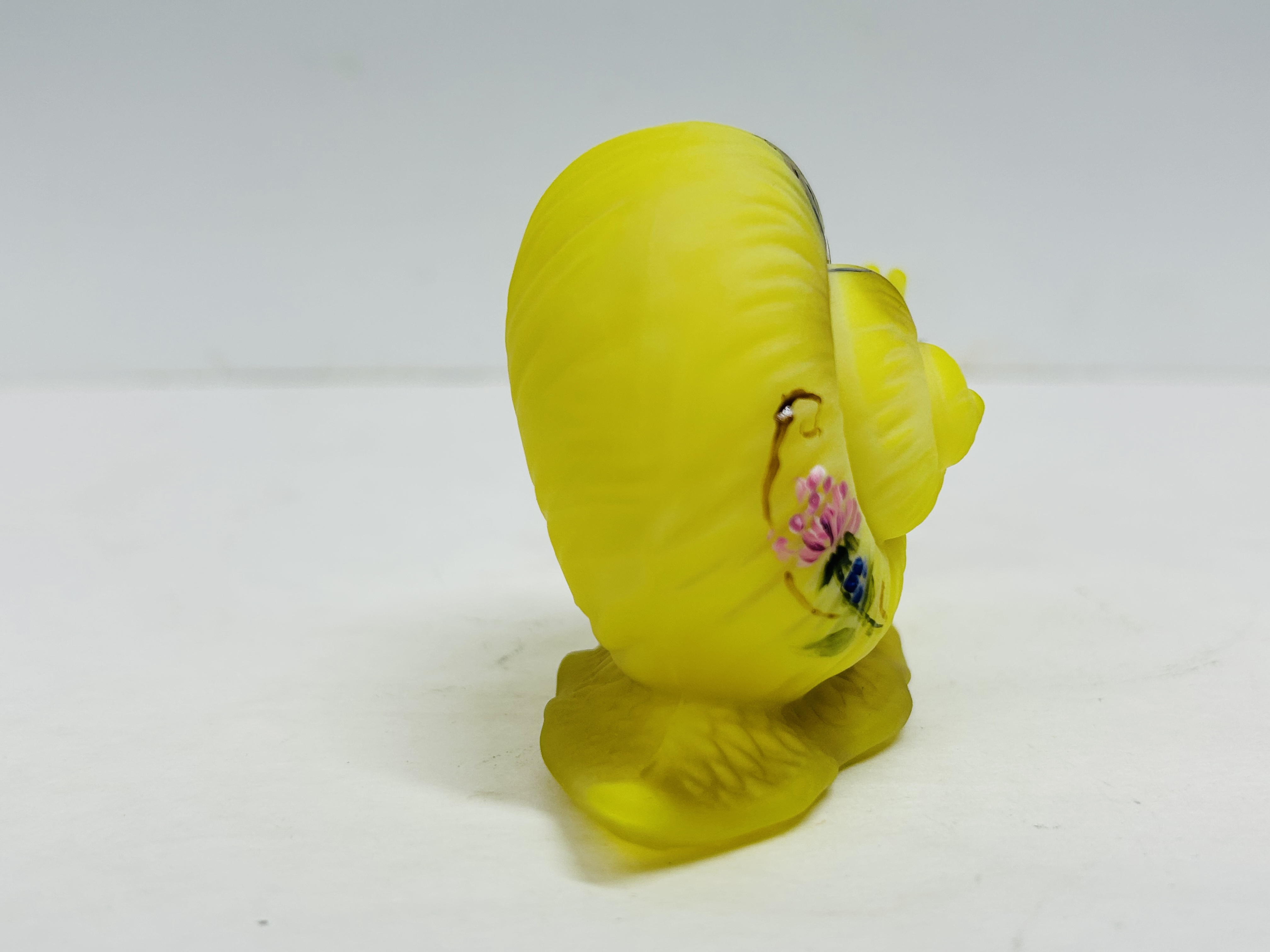 FENTON YELLOW GLASS SNAIL, 2024