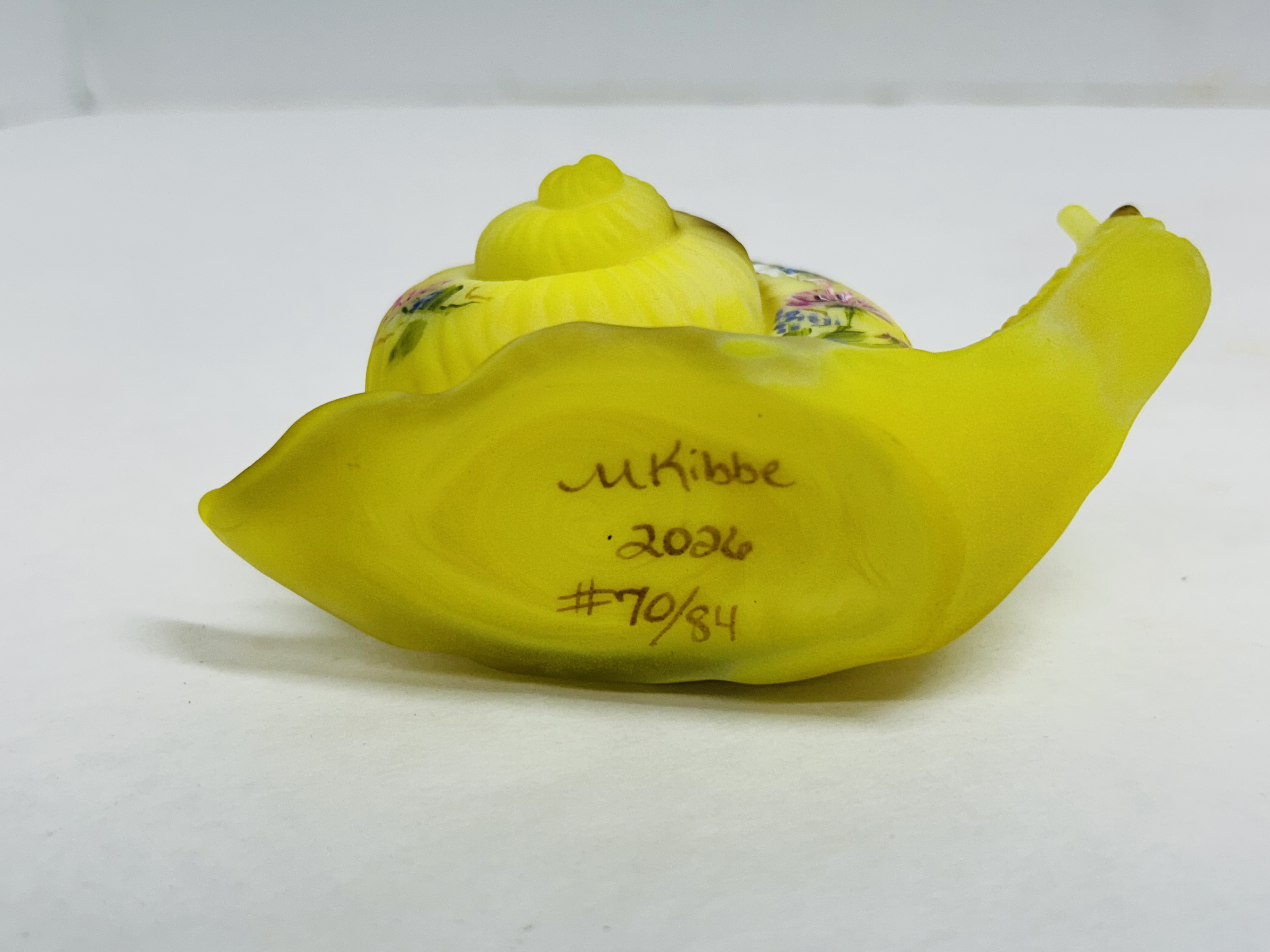 FENTON YELLOW GLASS SNAIL, 2024