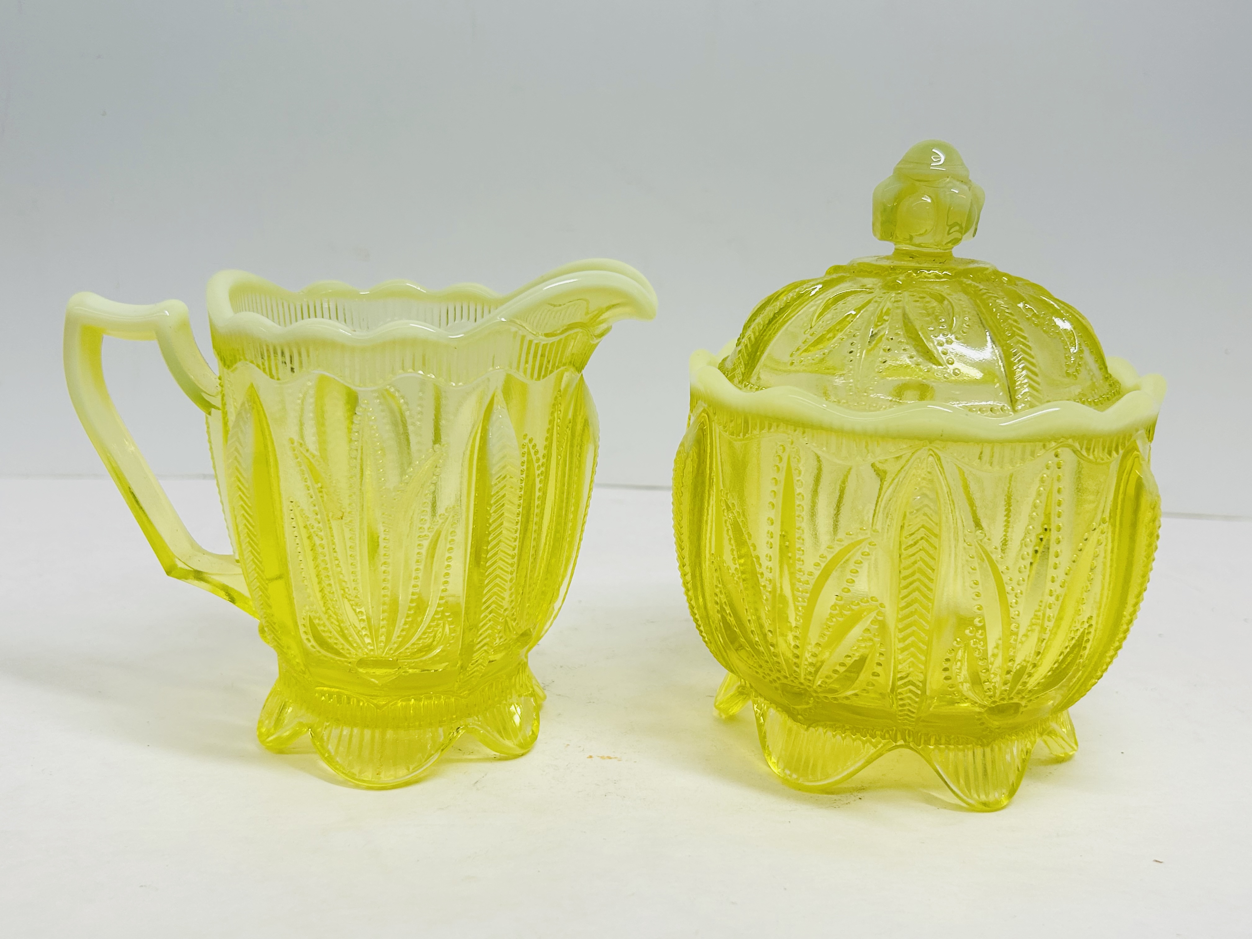NORTHWOOD ATTRIBUTED VASELINE GLASS SET