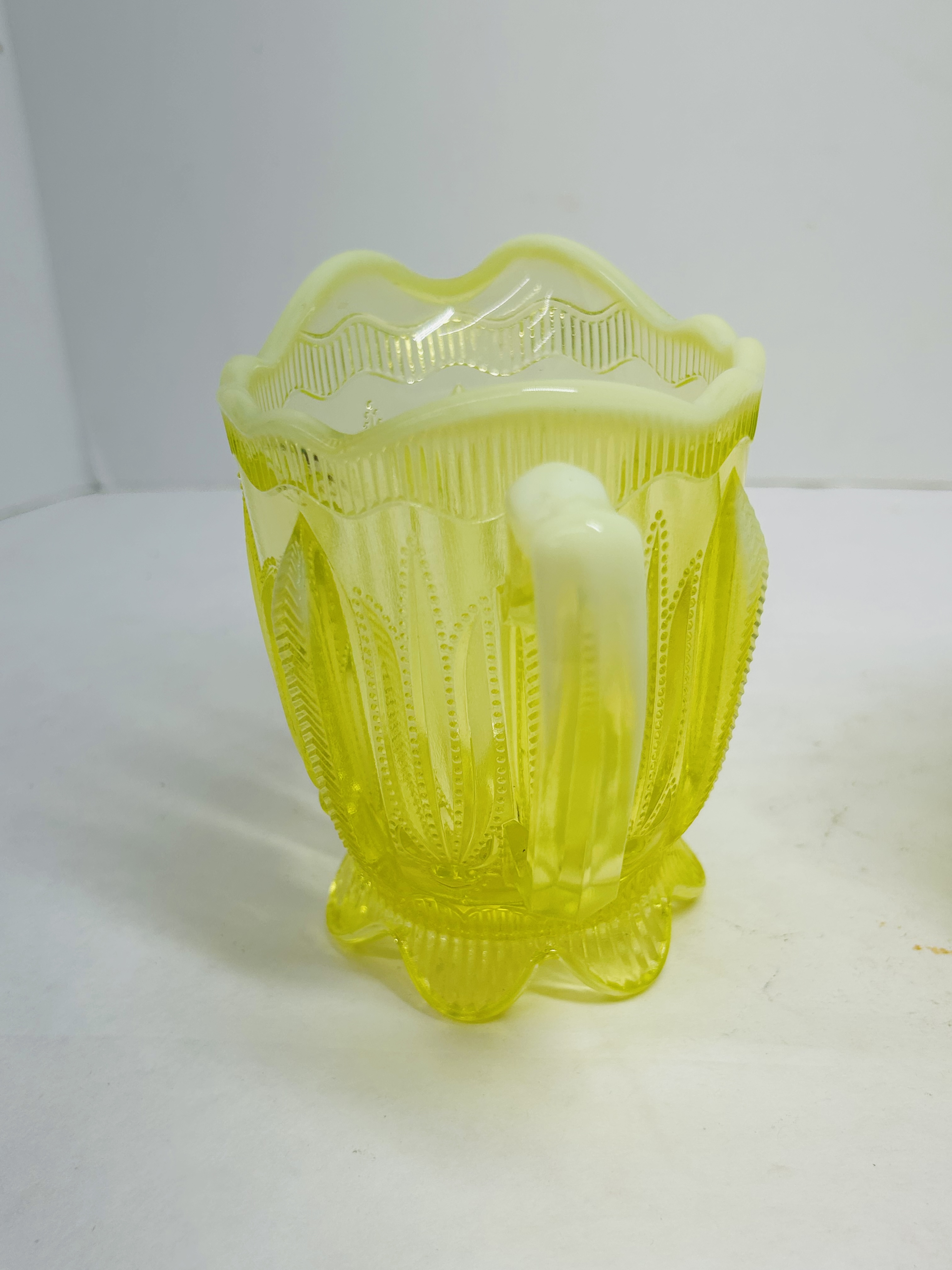 NORTHWOOD ATTRIBUTED VASELINE GLASS SET