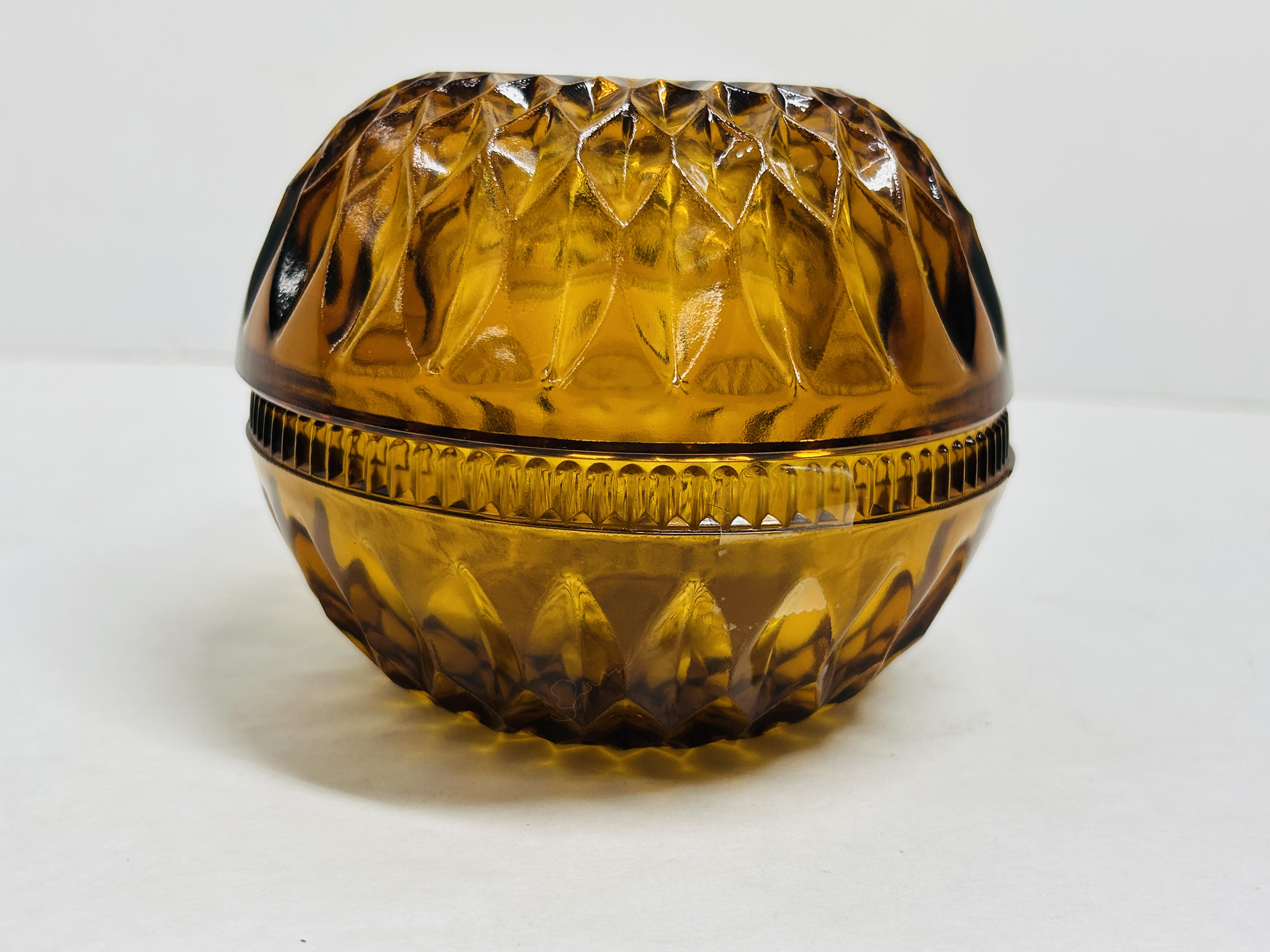 INDIANA GLASS AMBER PRESSED GLASS JAR, C. 1960
