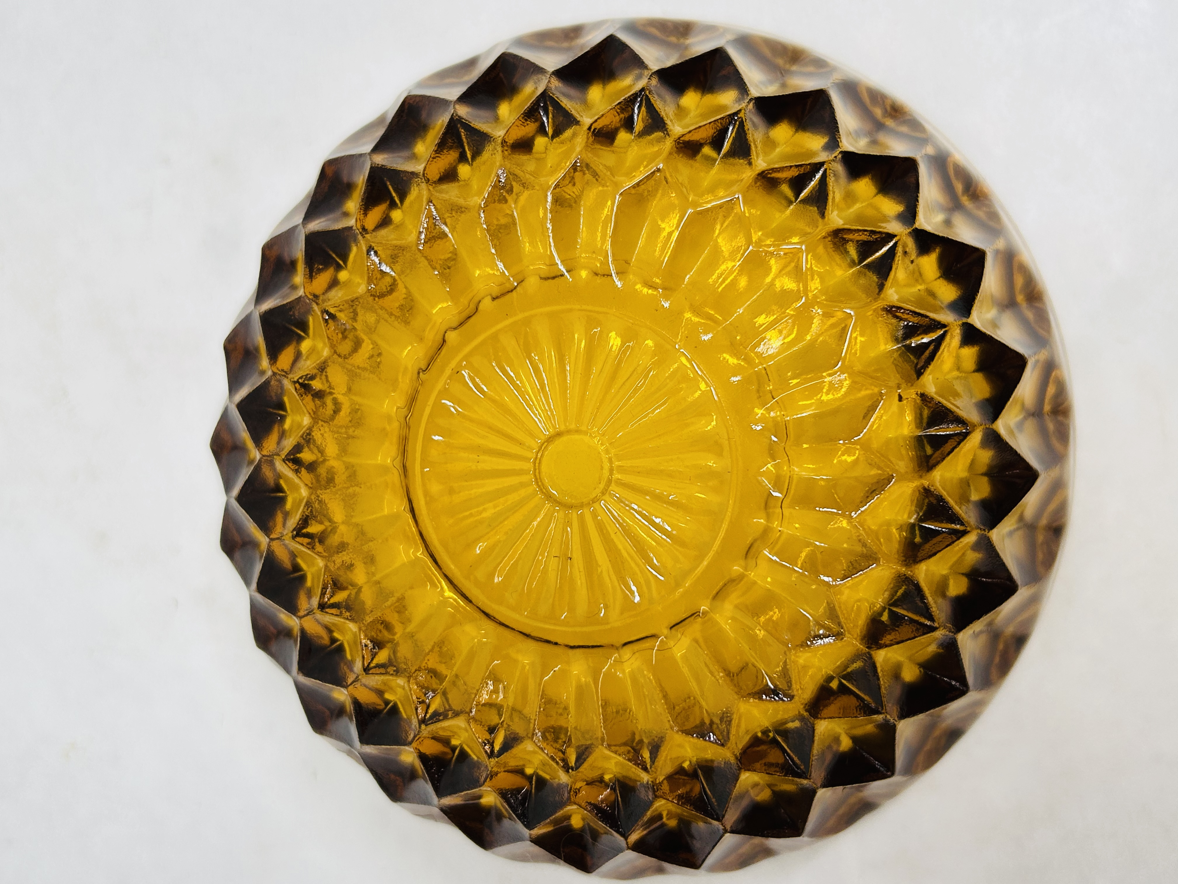INDIANA GLASS AMBER PRESSED GLASS JAR, C. 1960