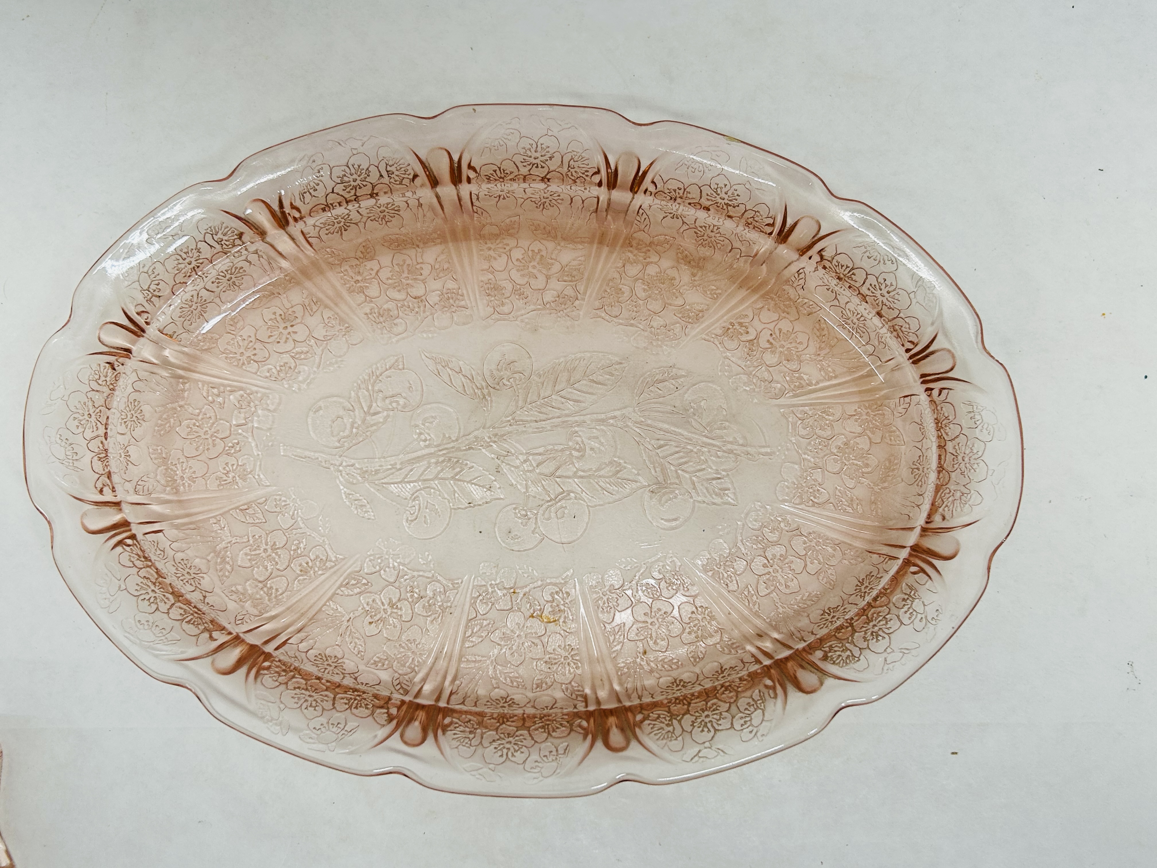 JEANNETTE ATTRIBUTED PINK GLASS, C. 1930S