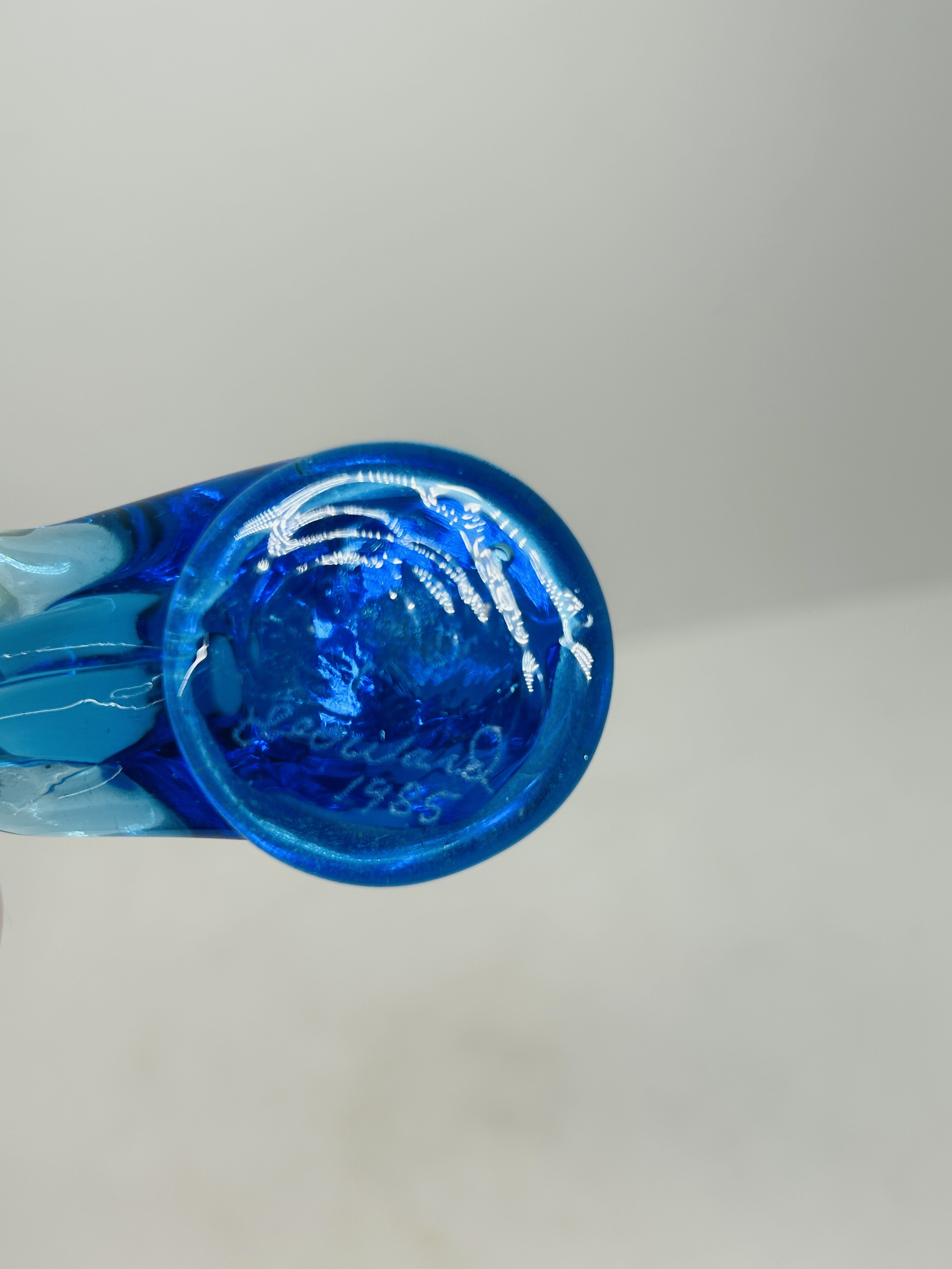 LEO WARD GLASS BLUEBIRD, 1985
