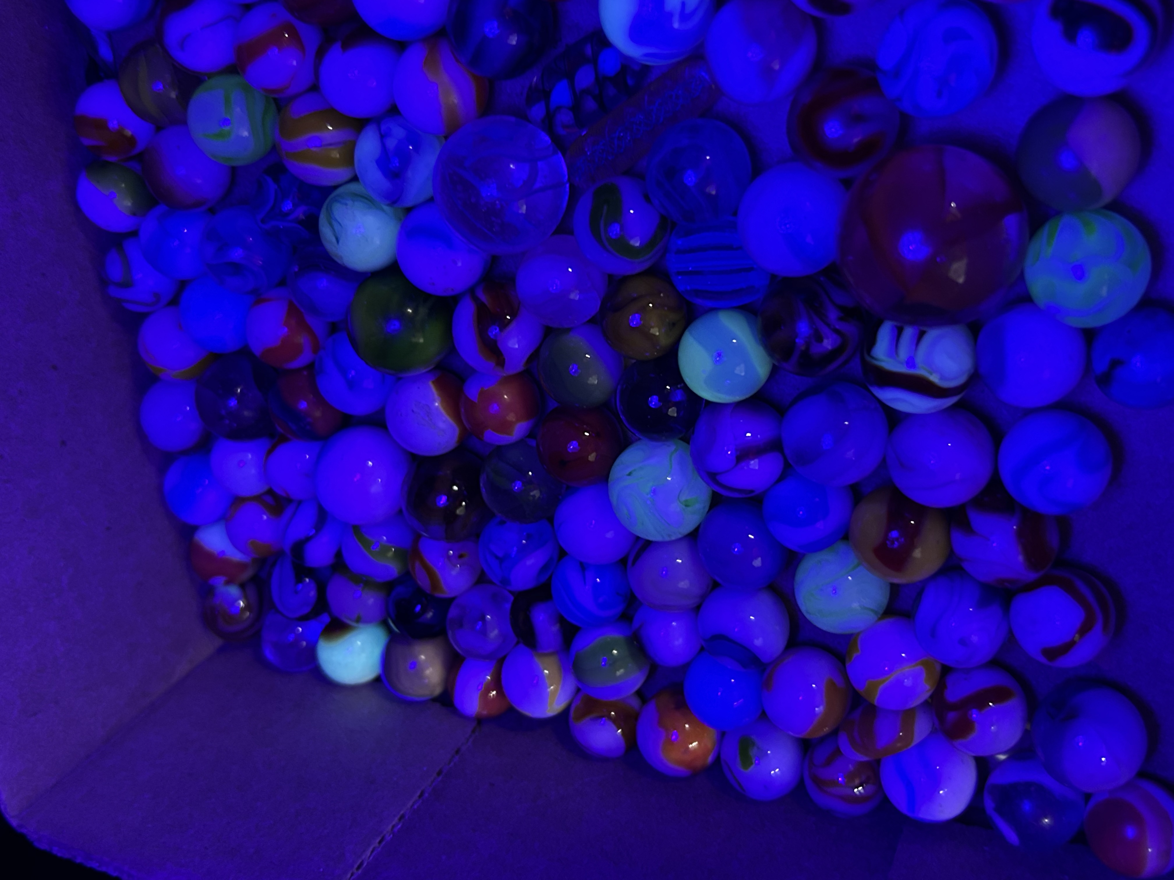 AMERICAN MIXED GLASS MARBLES VINTAGE