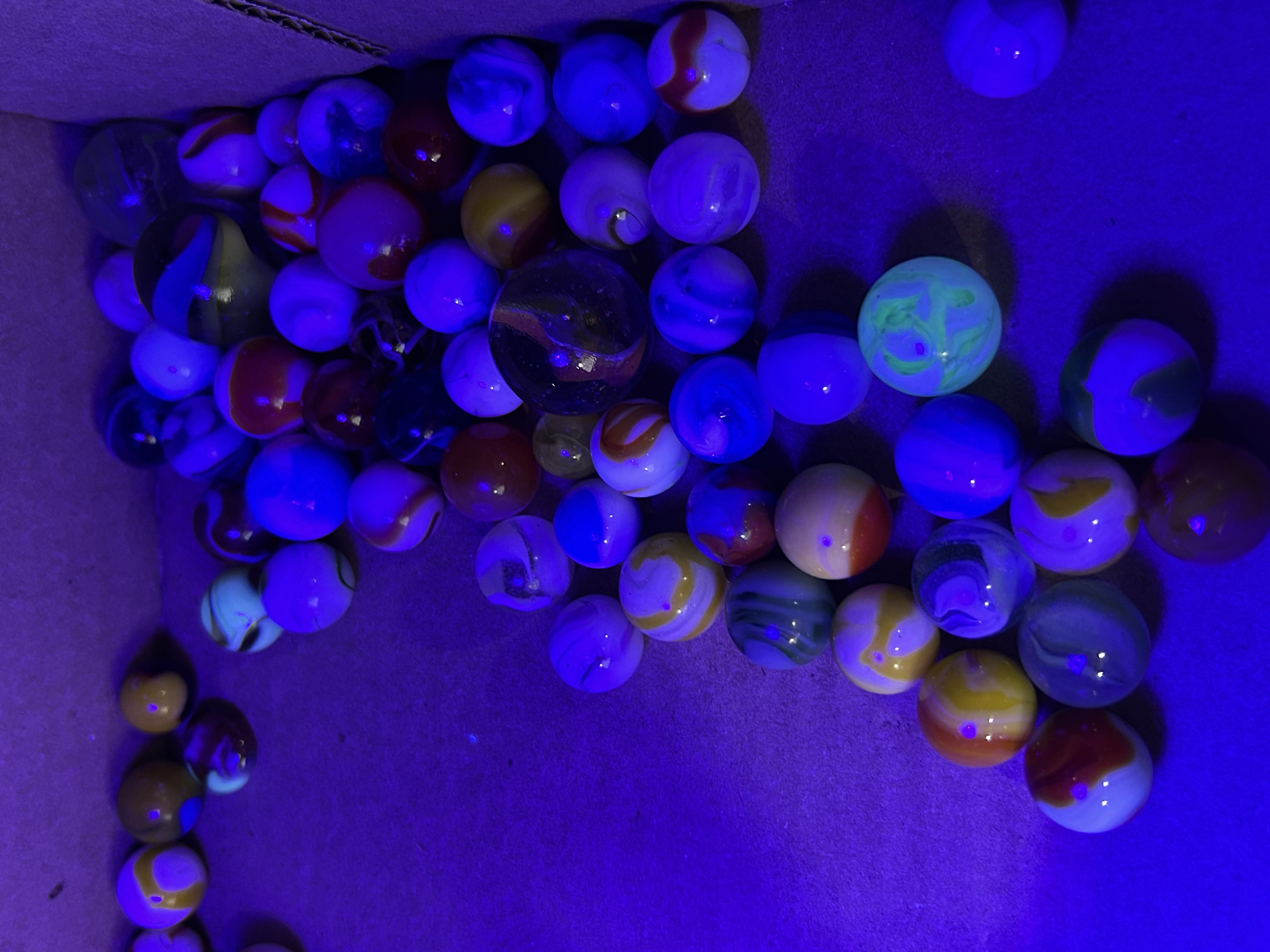 AMERICAN MIXED GLASS MARBLES VINTAGE