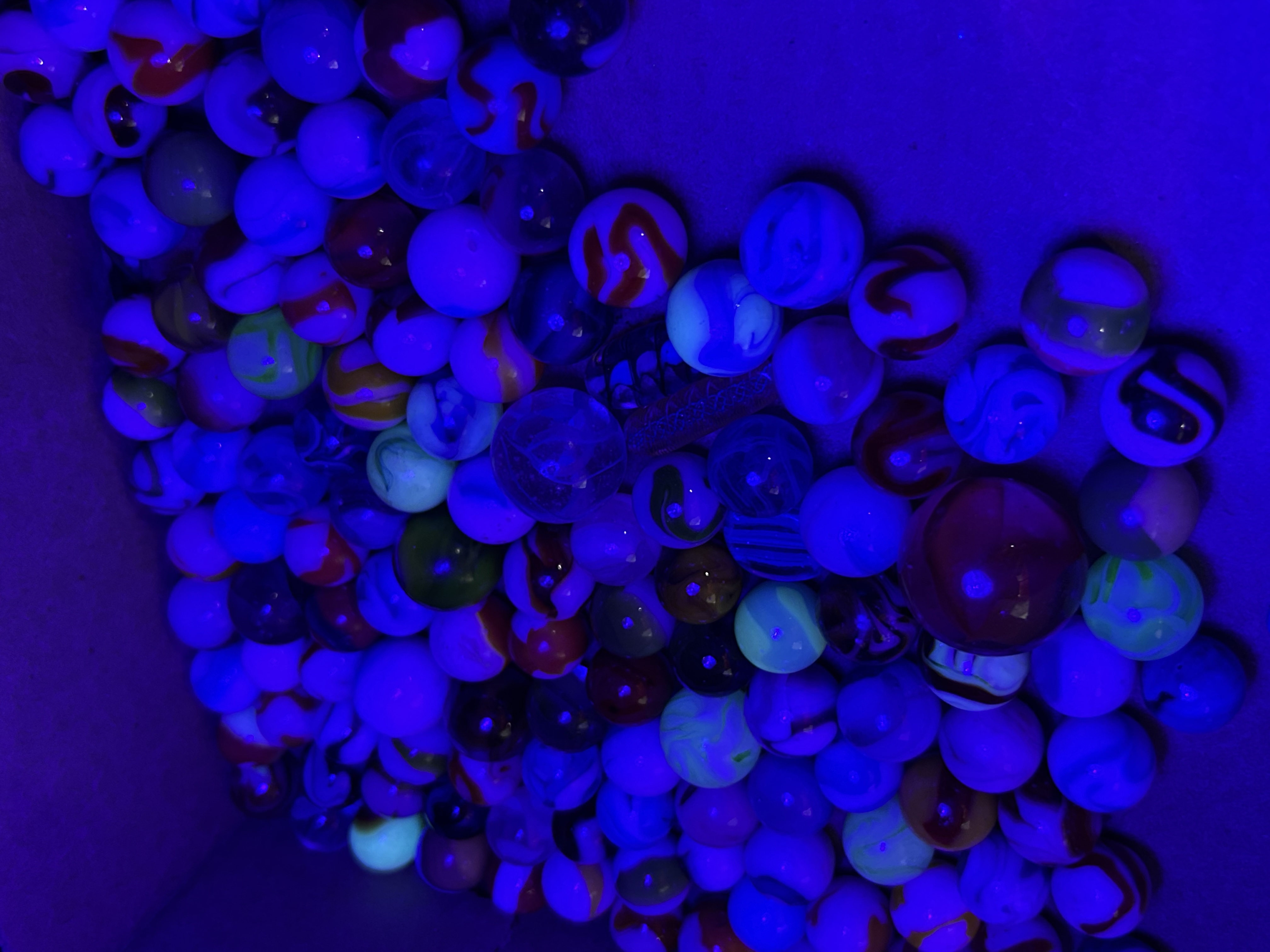 AMERICAN MIXED GLASS MARBLES VINTAGE