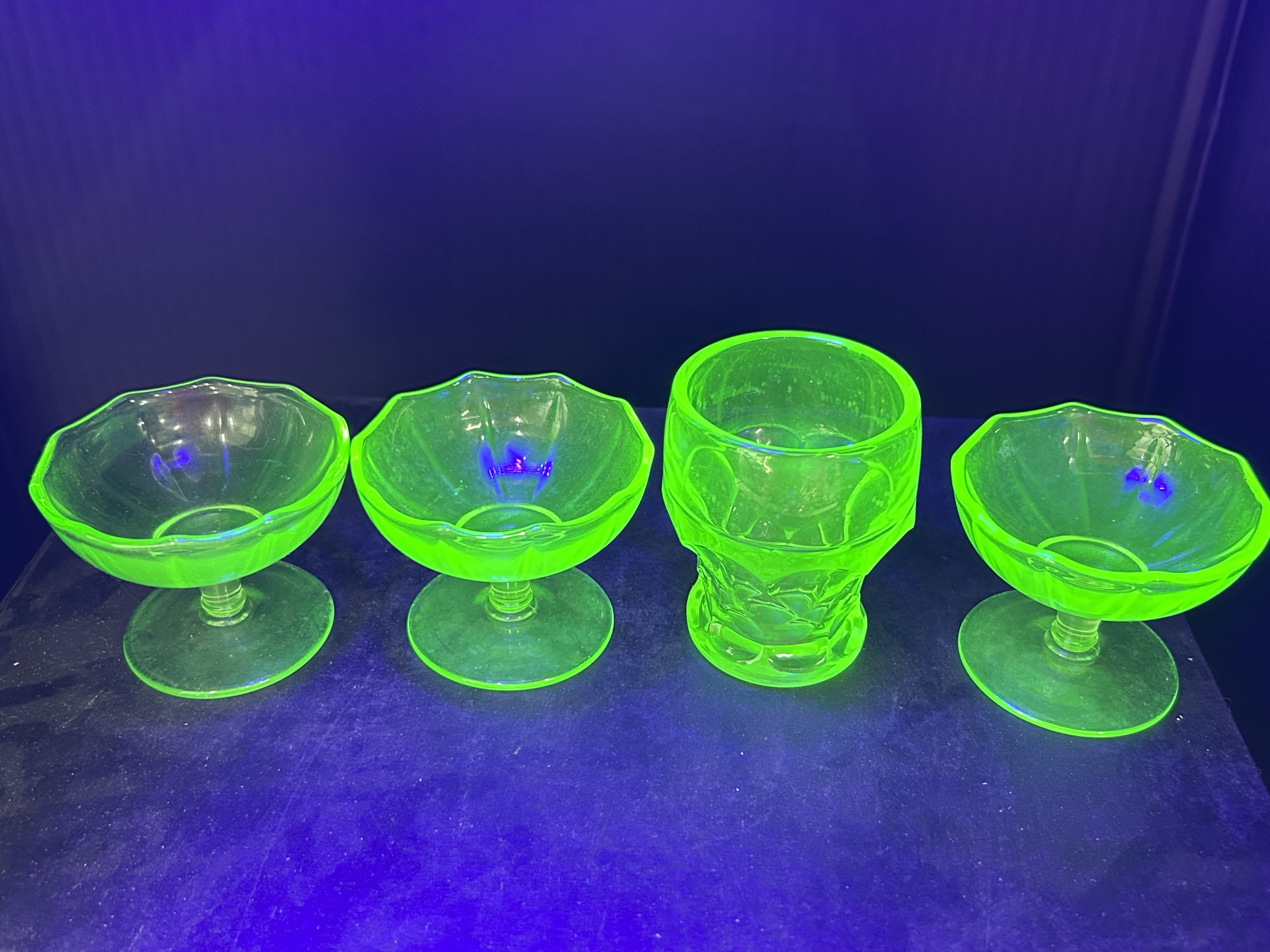AMERICAN GREEN URANIUM GLASS COLLECTION C1930