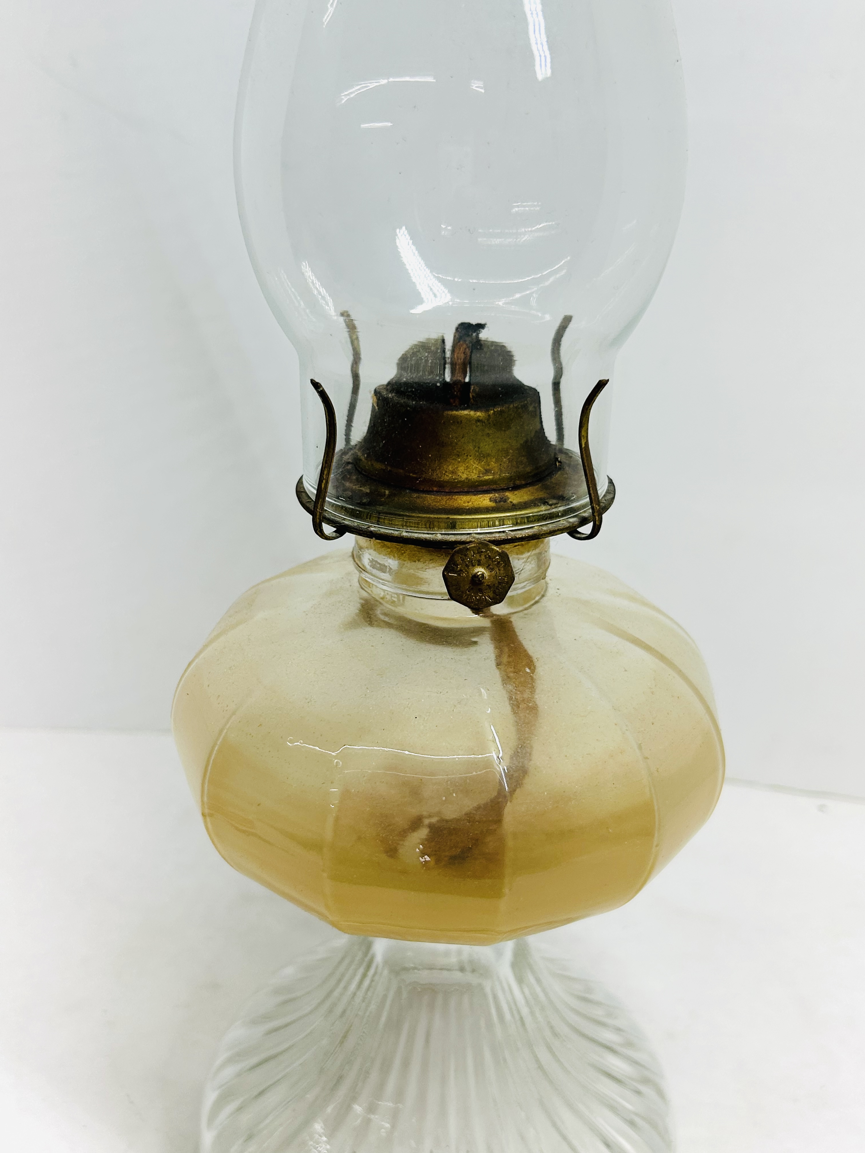 EAGLE GLASS KEROSENE LAMP, 20TH CENTURY