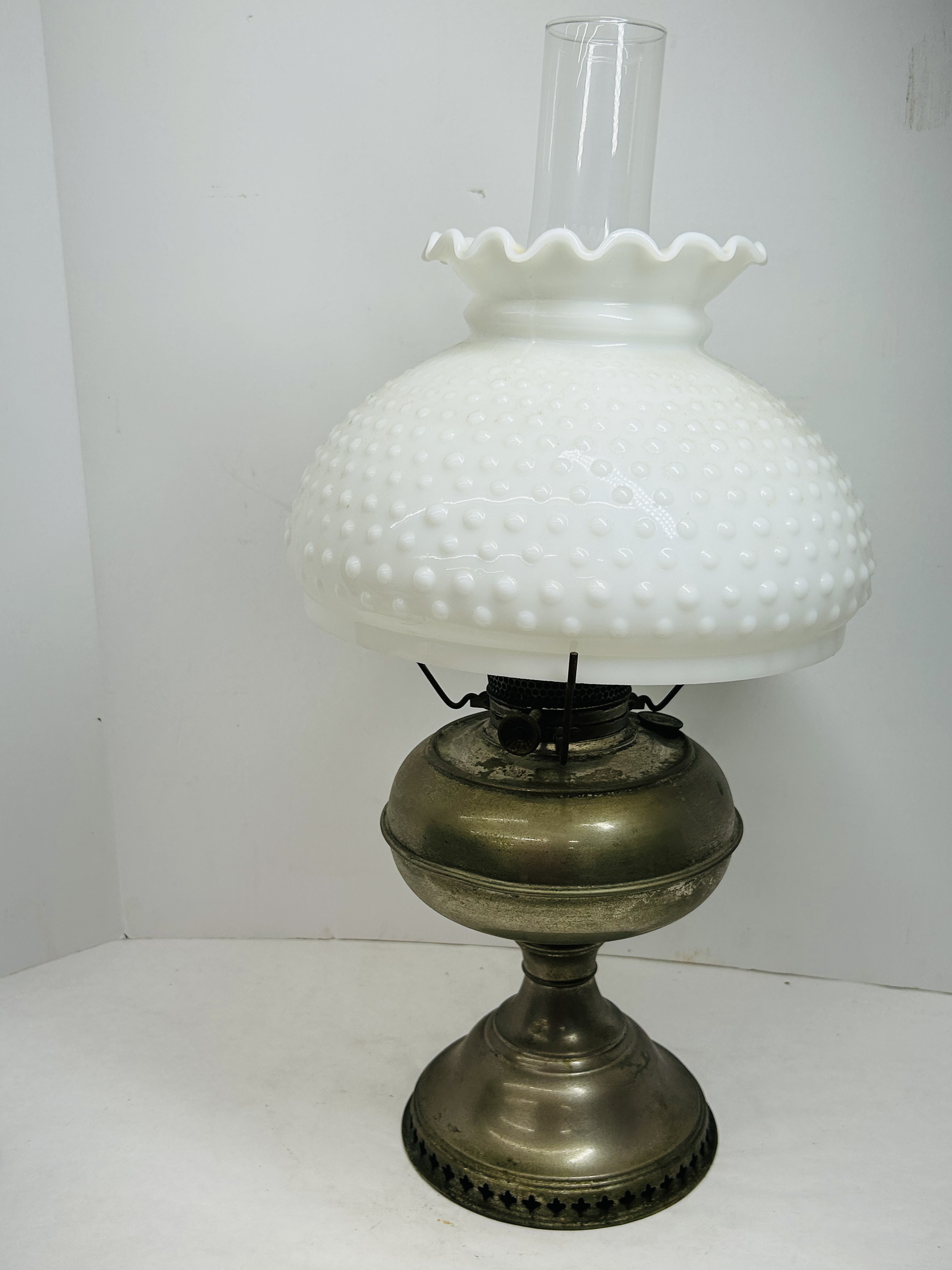 AMERICAN HOBNAIL GLASS OIL LAMP, C. 1900