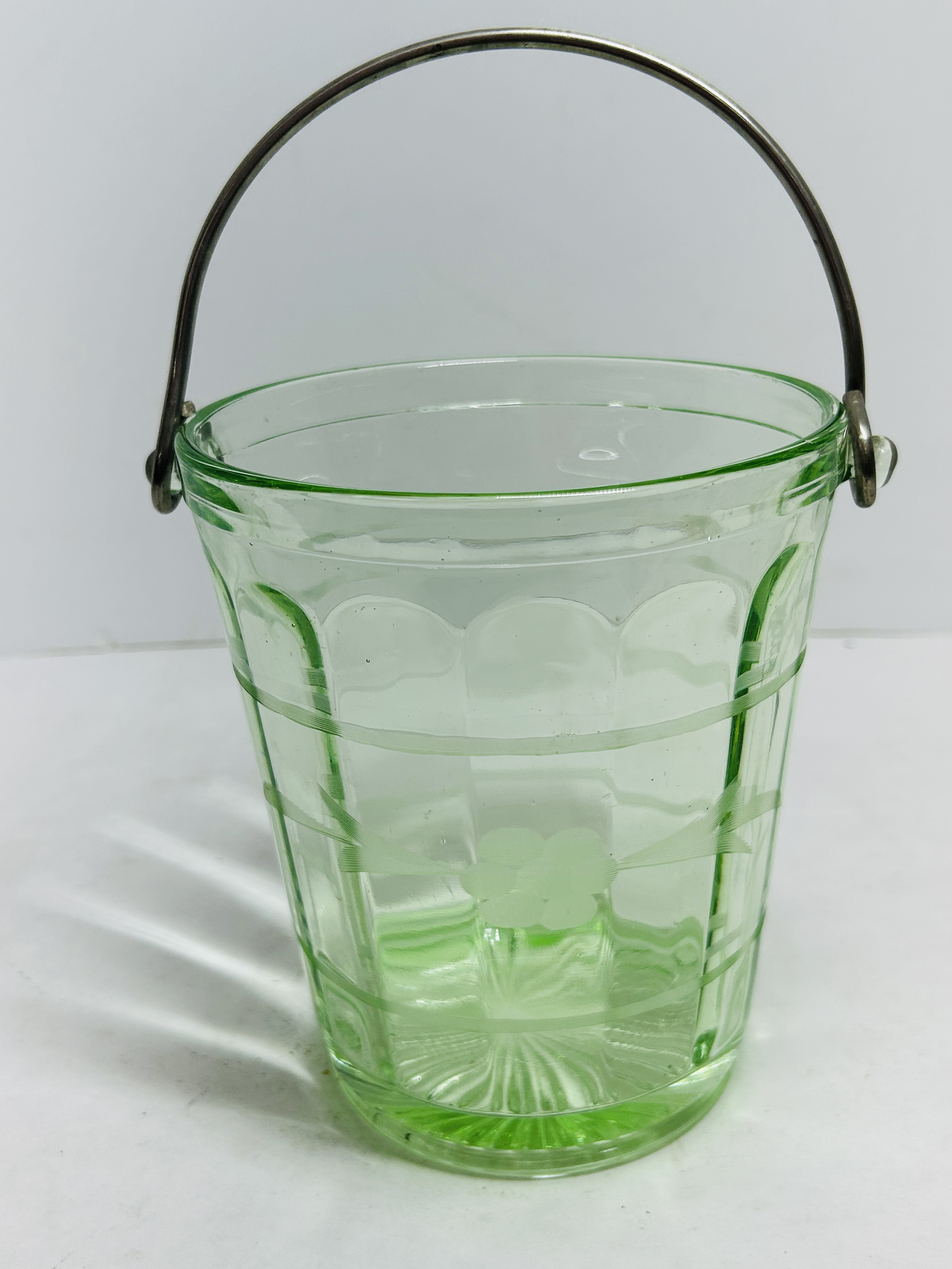 HOCKING URANIUM GLASS BUCKET, 1930S