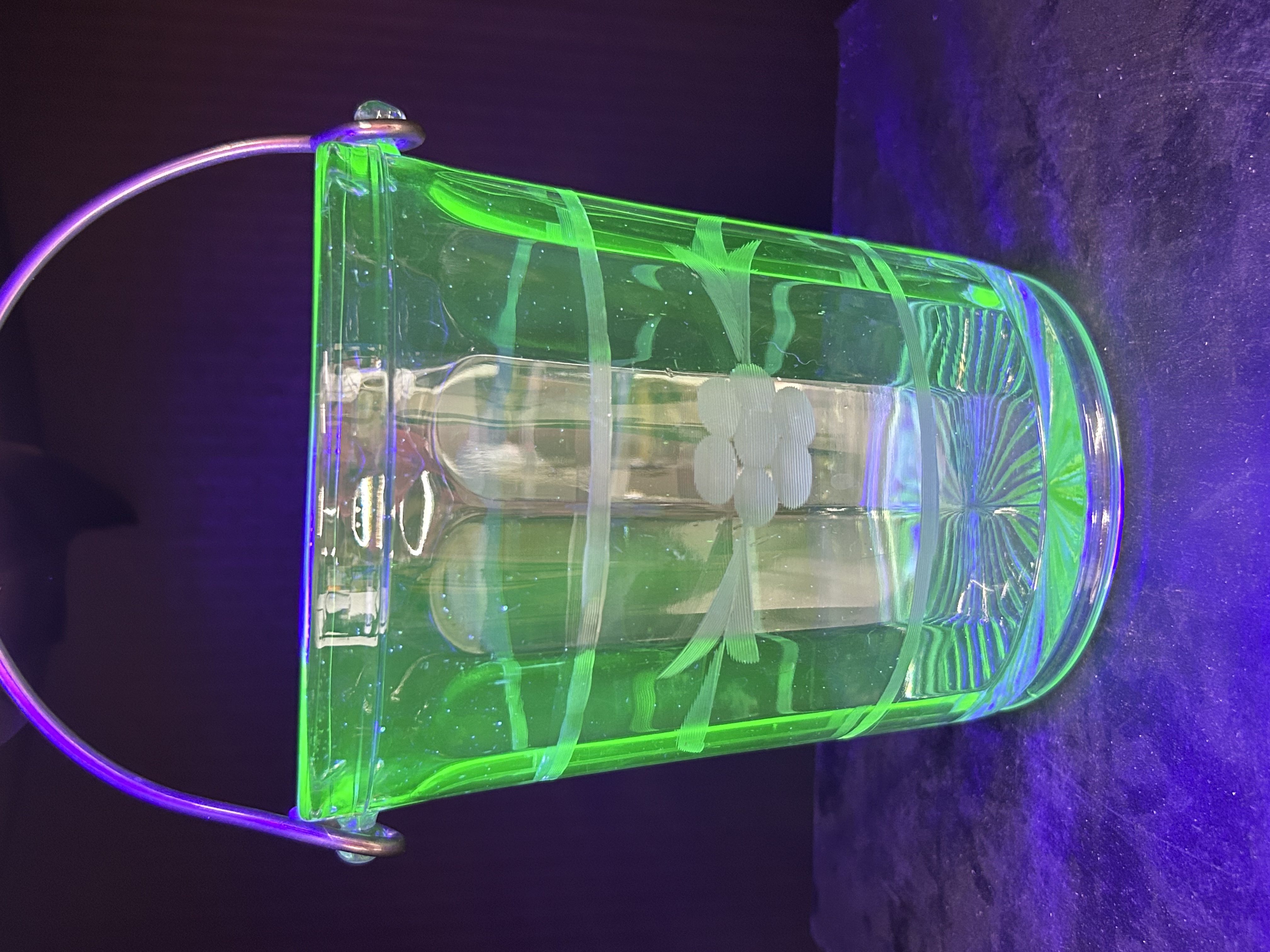 HOCKING URANIUM GLASS BUCKET, 1930S