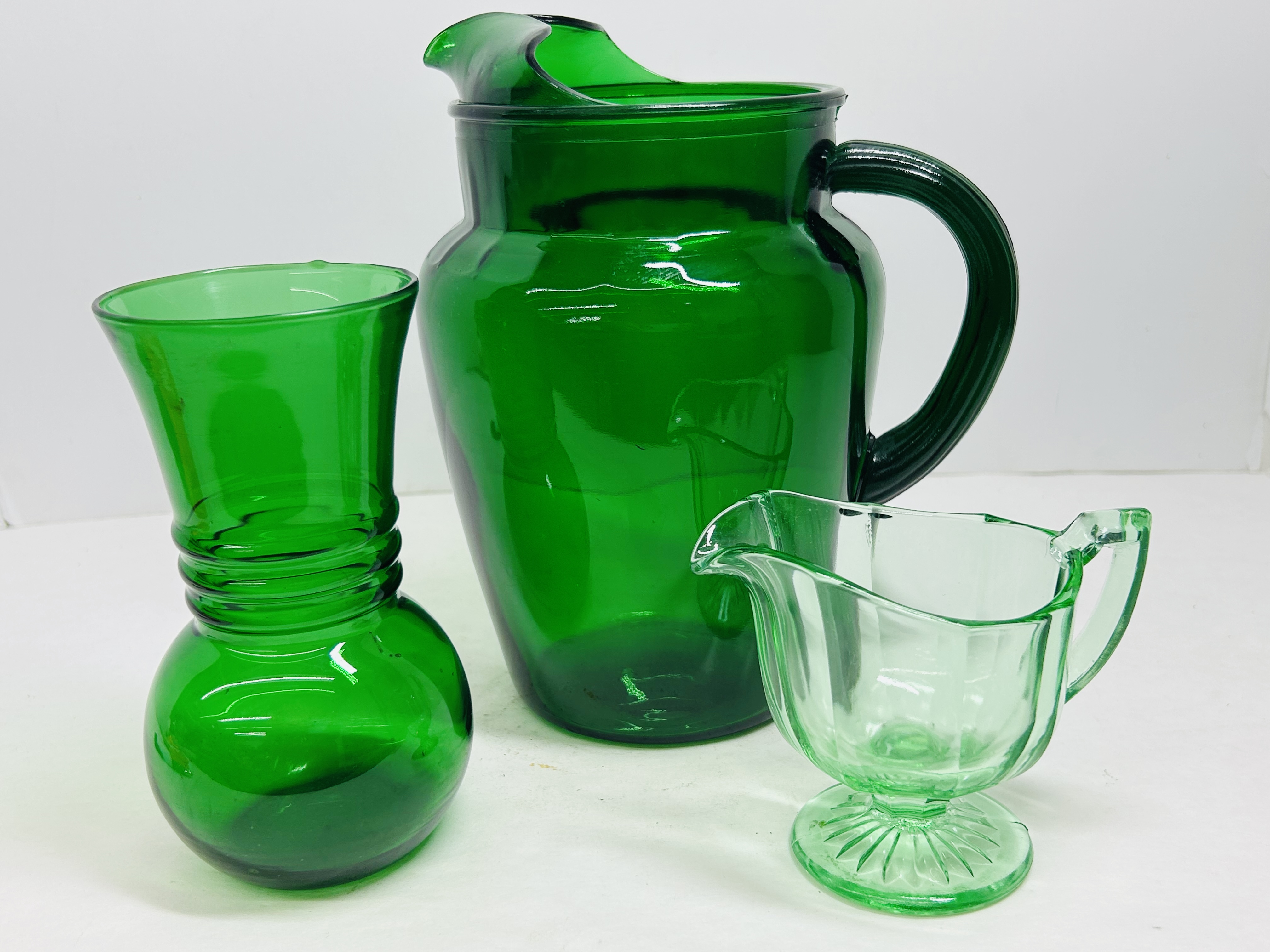 ANCHOR HOCKING STYLE GLASSWARE, MID-CENTURY