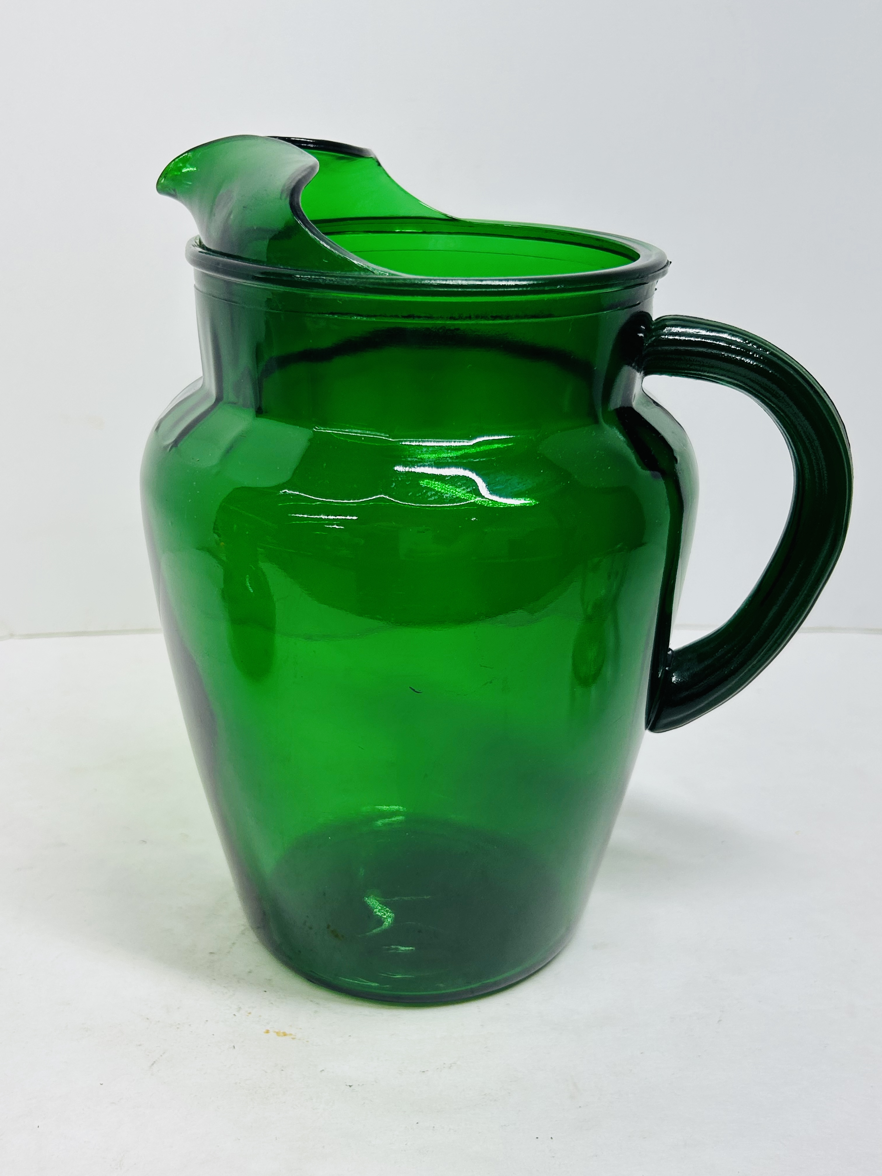 ANCHOR HOCKING STYLE GLASSWARE, MID-CENTURY