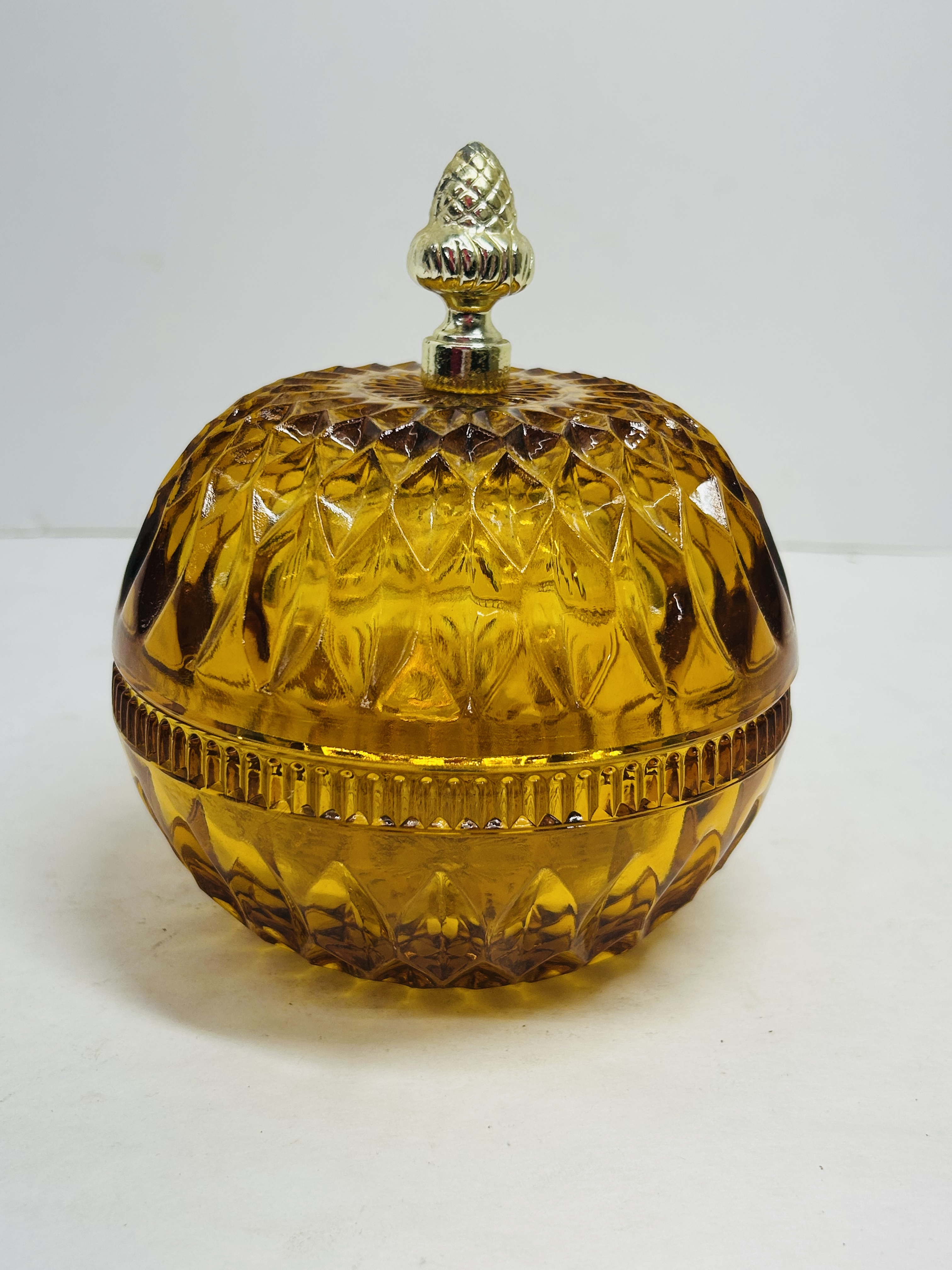 INDIANA GLASS STYLE AMBER BOWL, 1960S