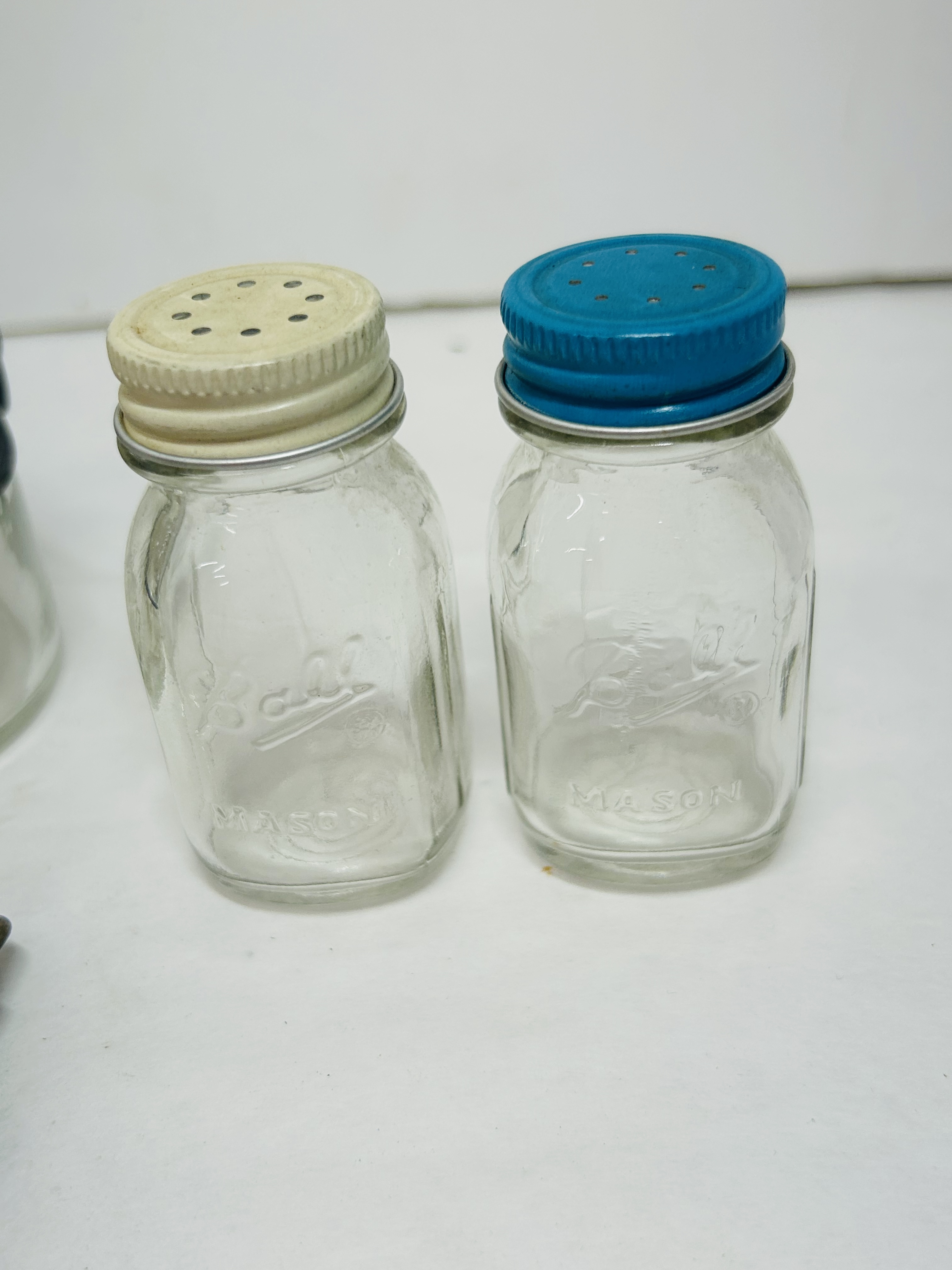 BALL AND ASSORTED GLASS SHAKERS