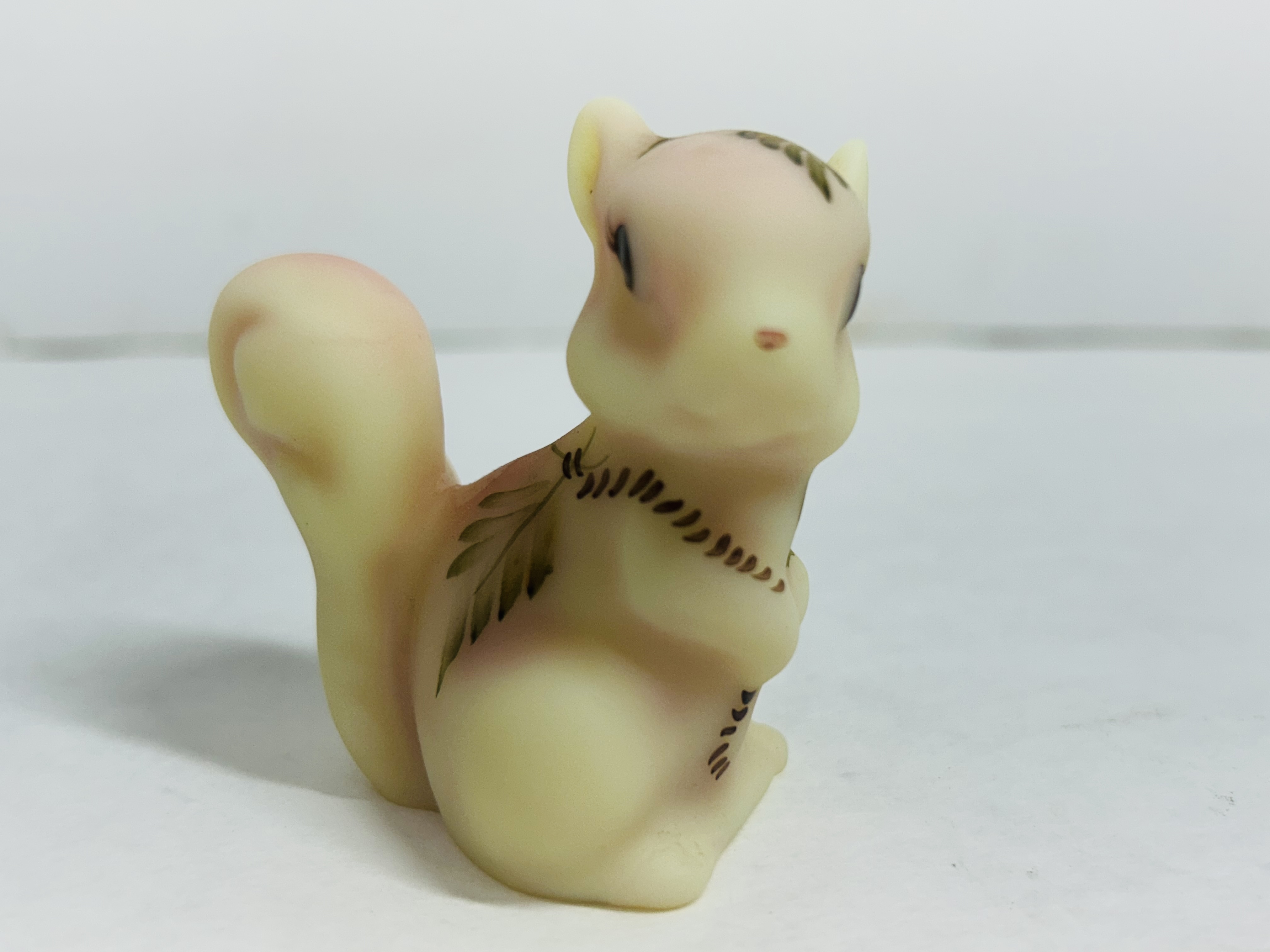 FENTON BURMESE GLASS SQUIRREL, 1970S