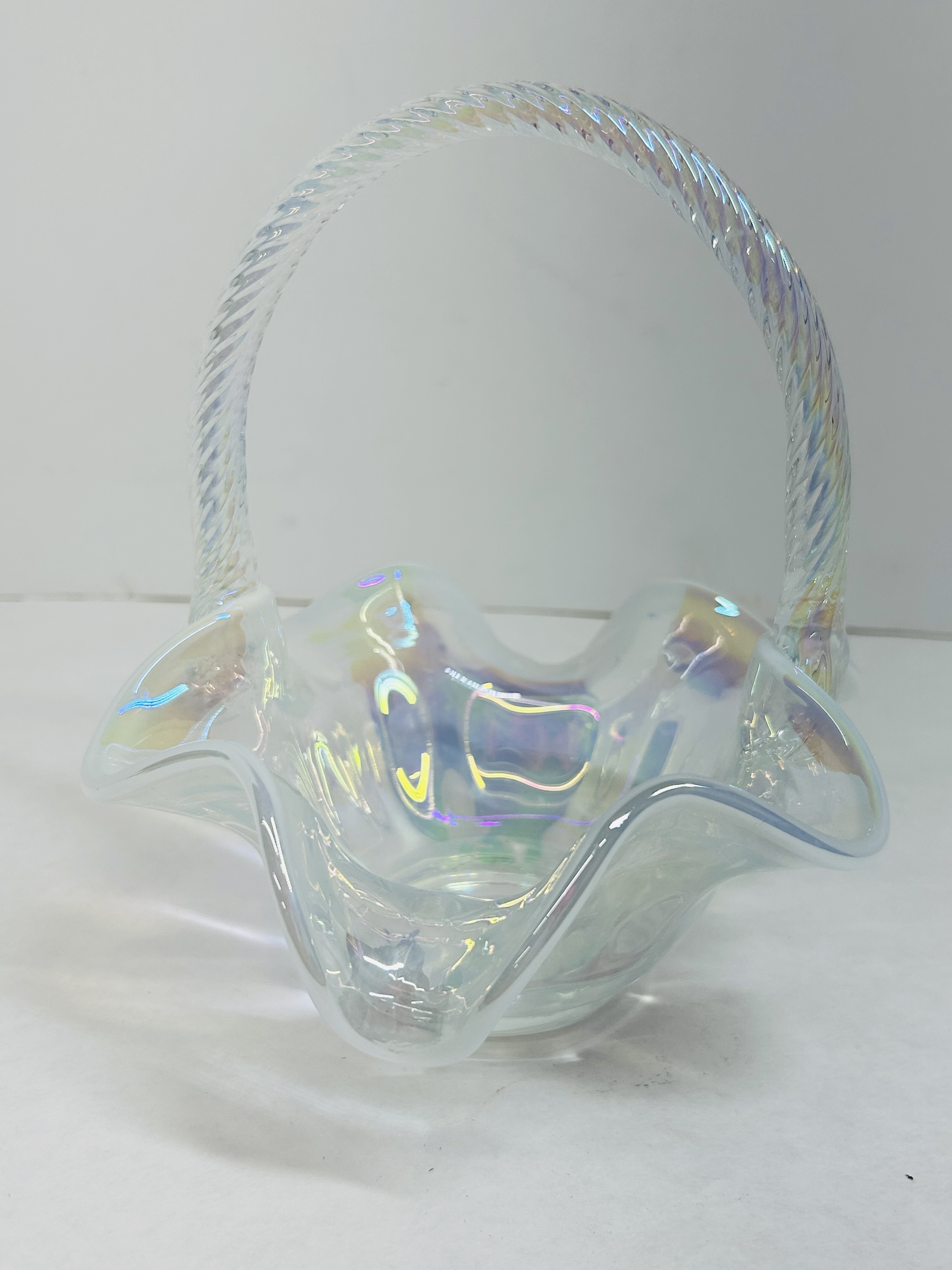 FENTON IRIDESCENT OPALESCENT GLASS BASKET