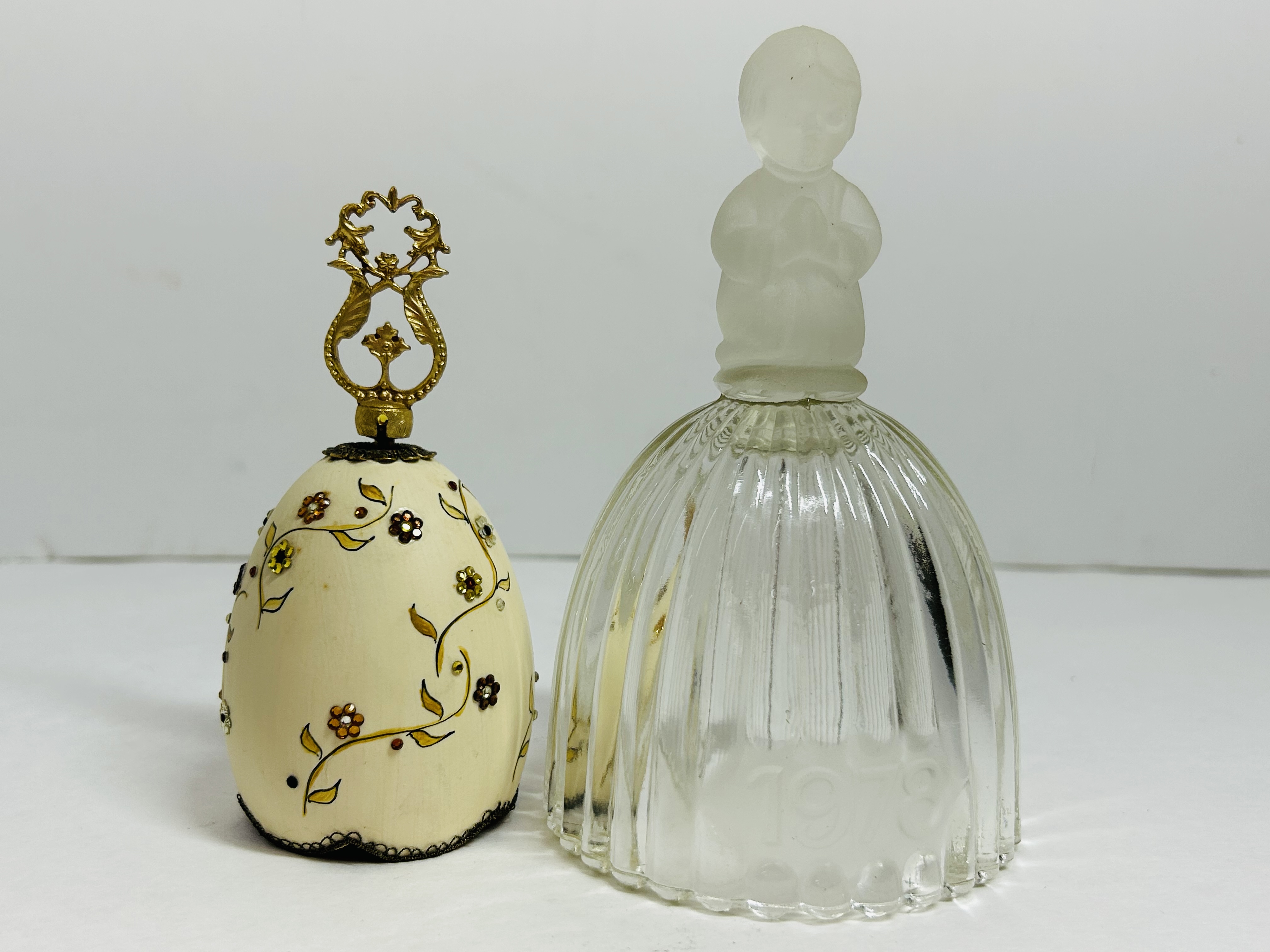 VINTAGE CERAMIC AND GLASS BELLS