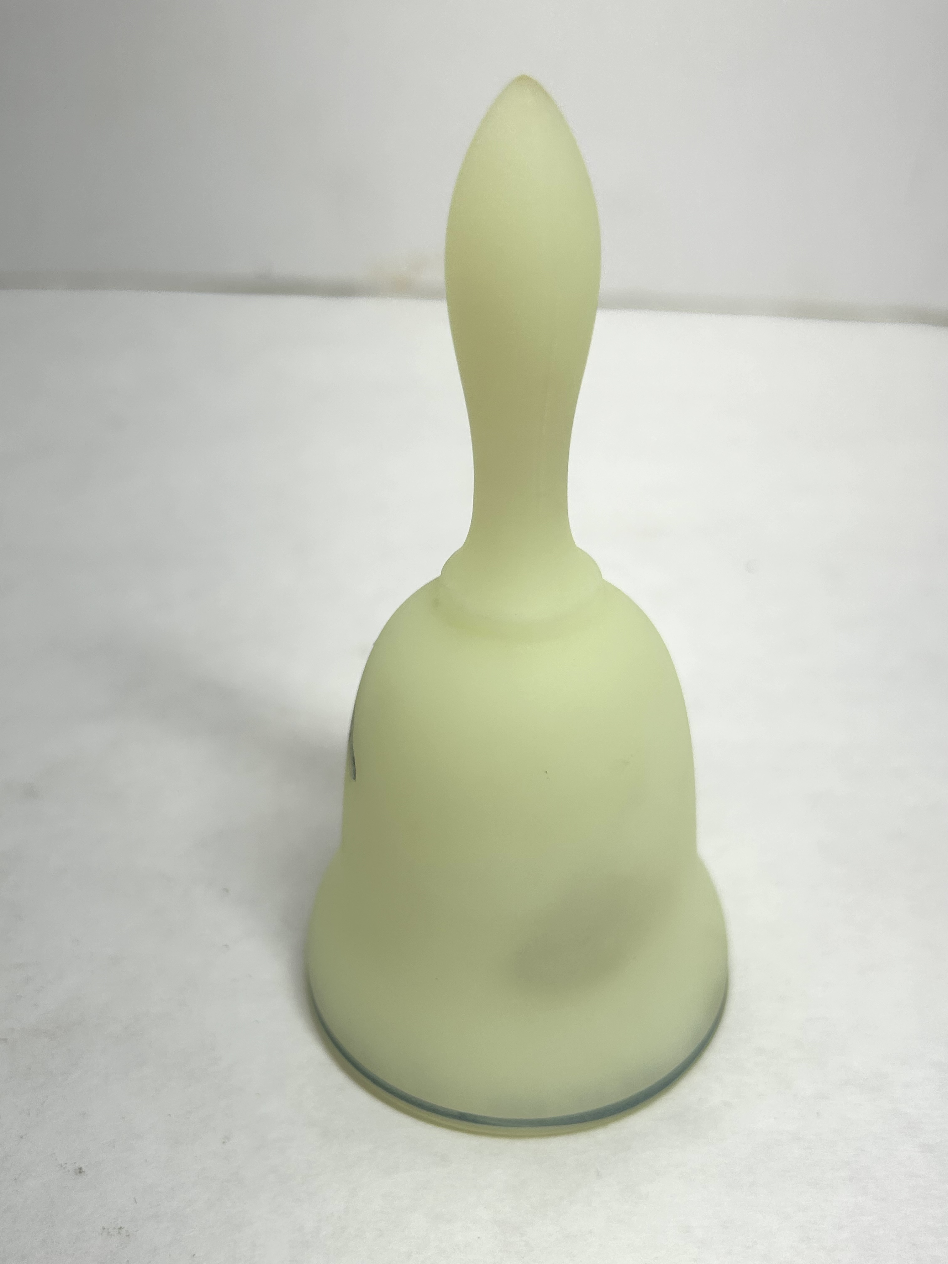 FENTON CUSTARD GLASS BELL PAIR, 1980s