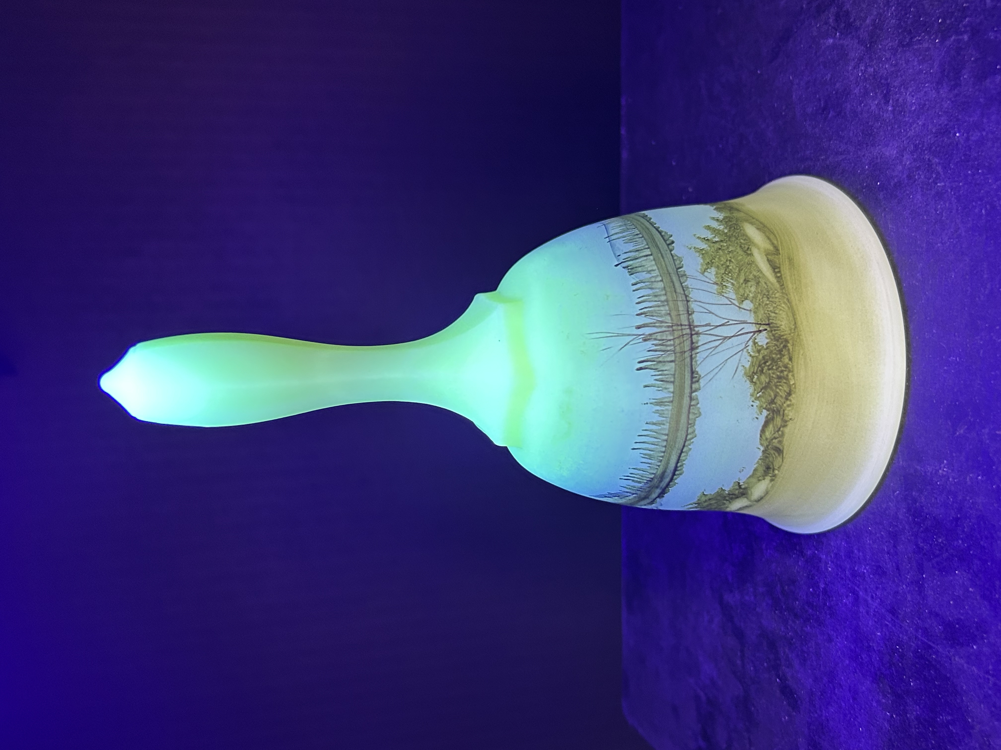 FENTON CUSTARD URANIUM GLASS BELL, 1980S