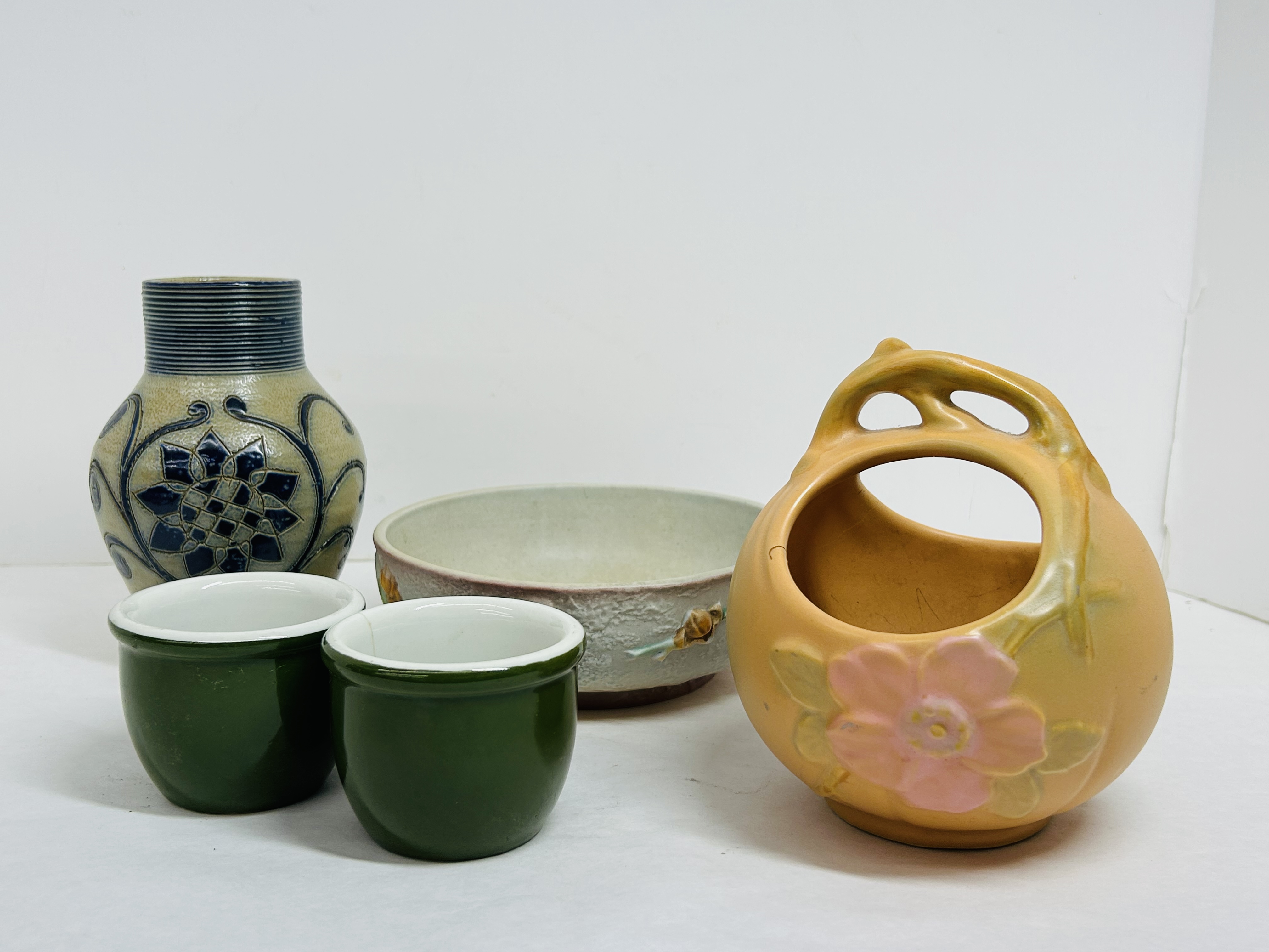 VARIOUS MAKERS, CERAMIC ASSORTMENT, MID-20TH CENTURY