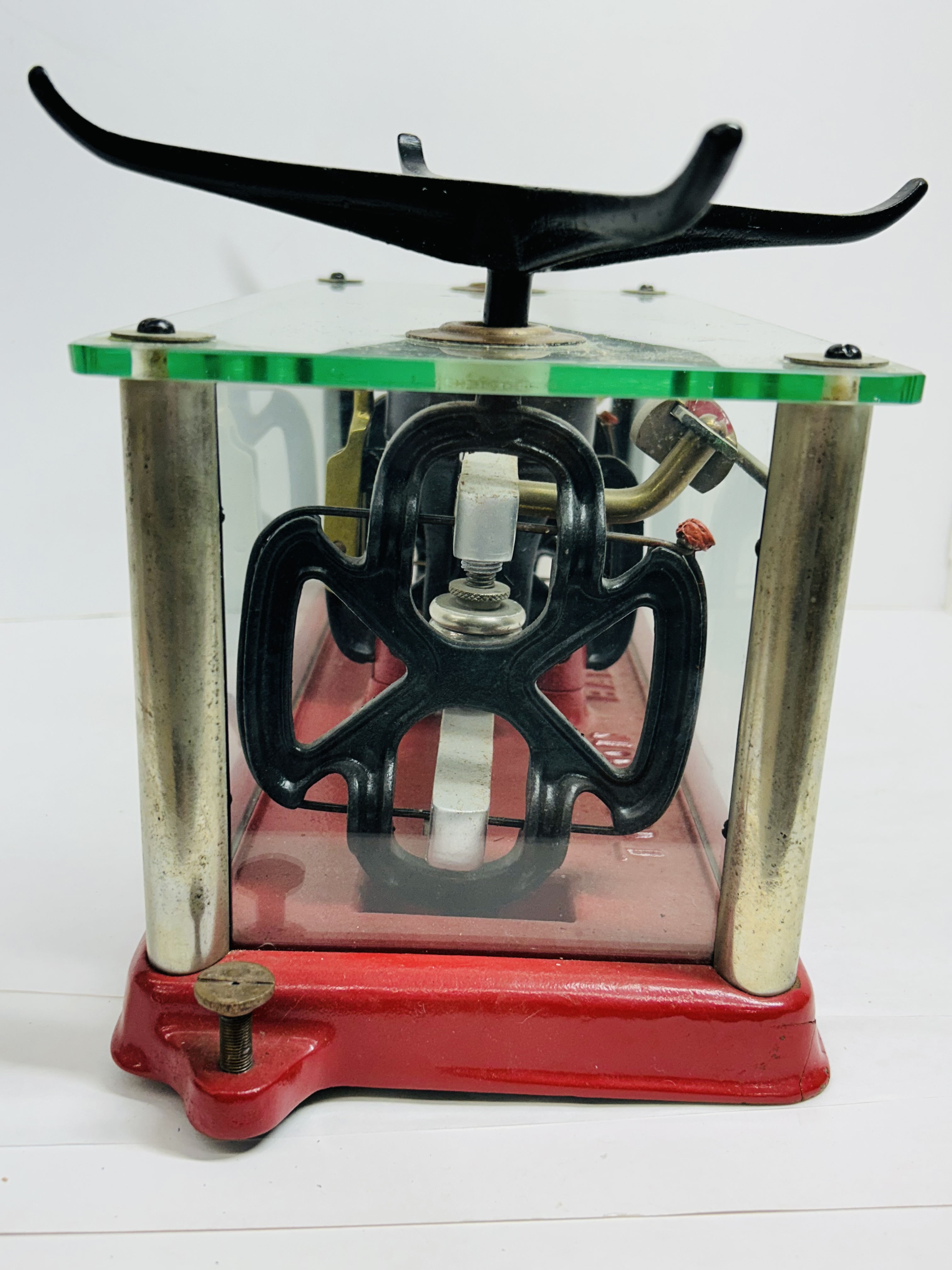 TORSION BALANCE CO. GLASS SCALE, 1940