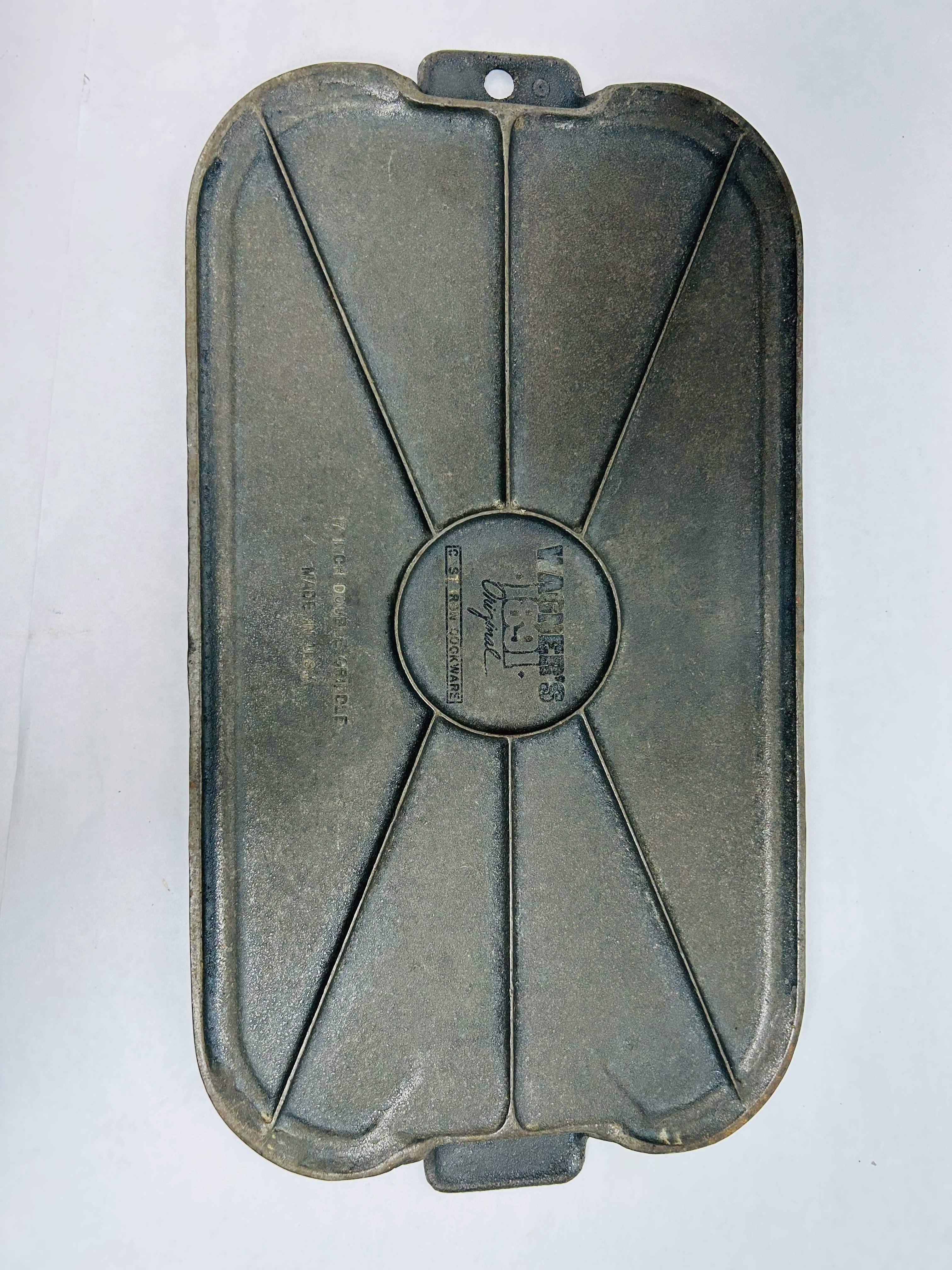 WAGNER CAST IRON GRIDDLE, 1991