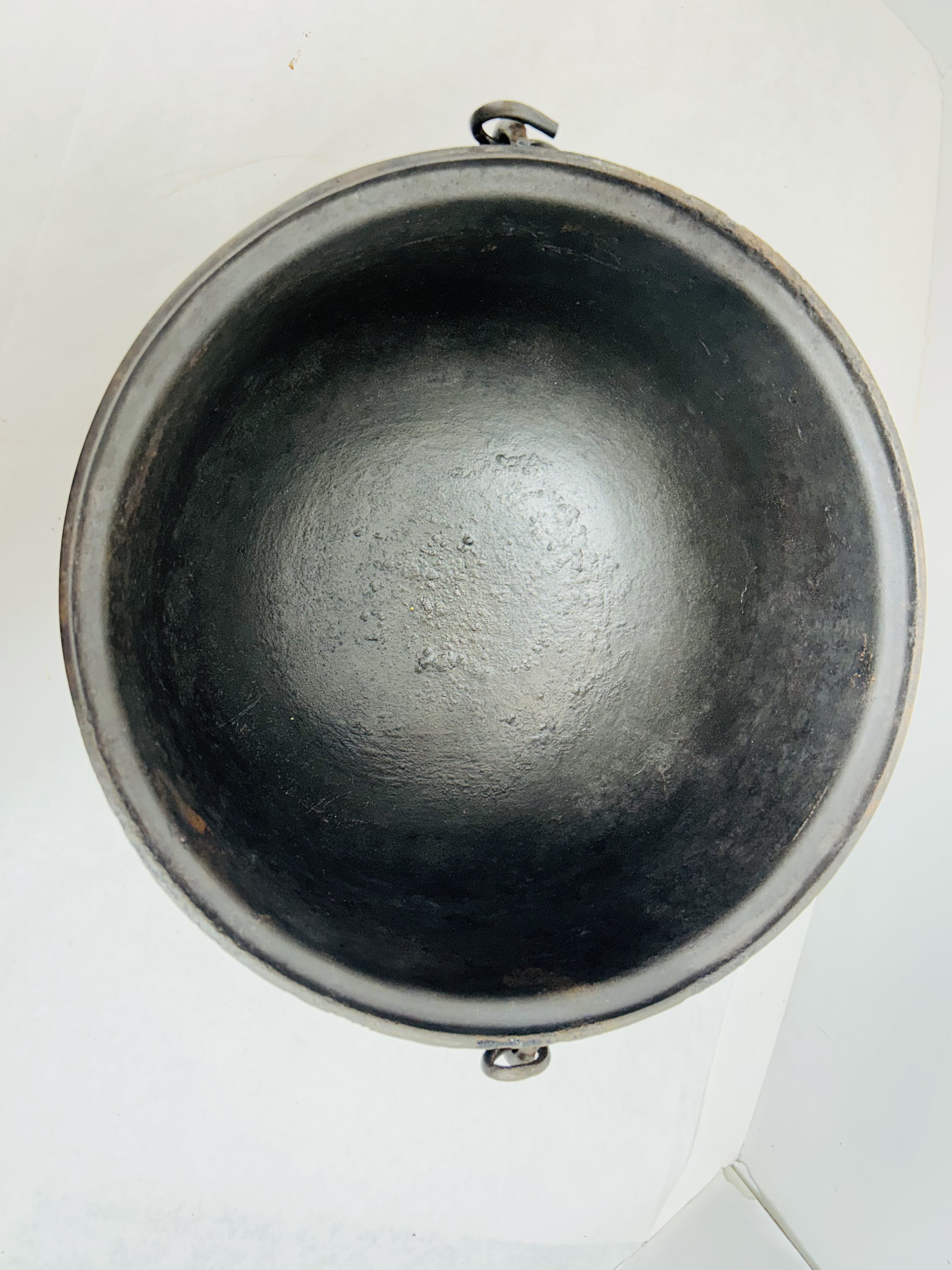 JEWETT & ROOT CAST IRON KETTLE, 19TH CENTURY