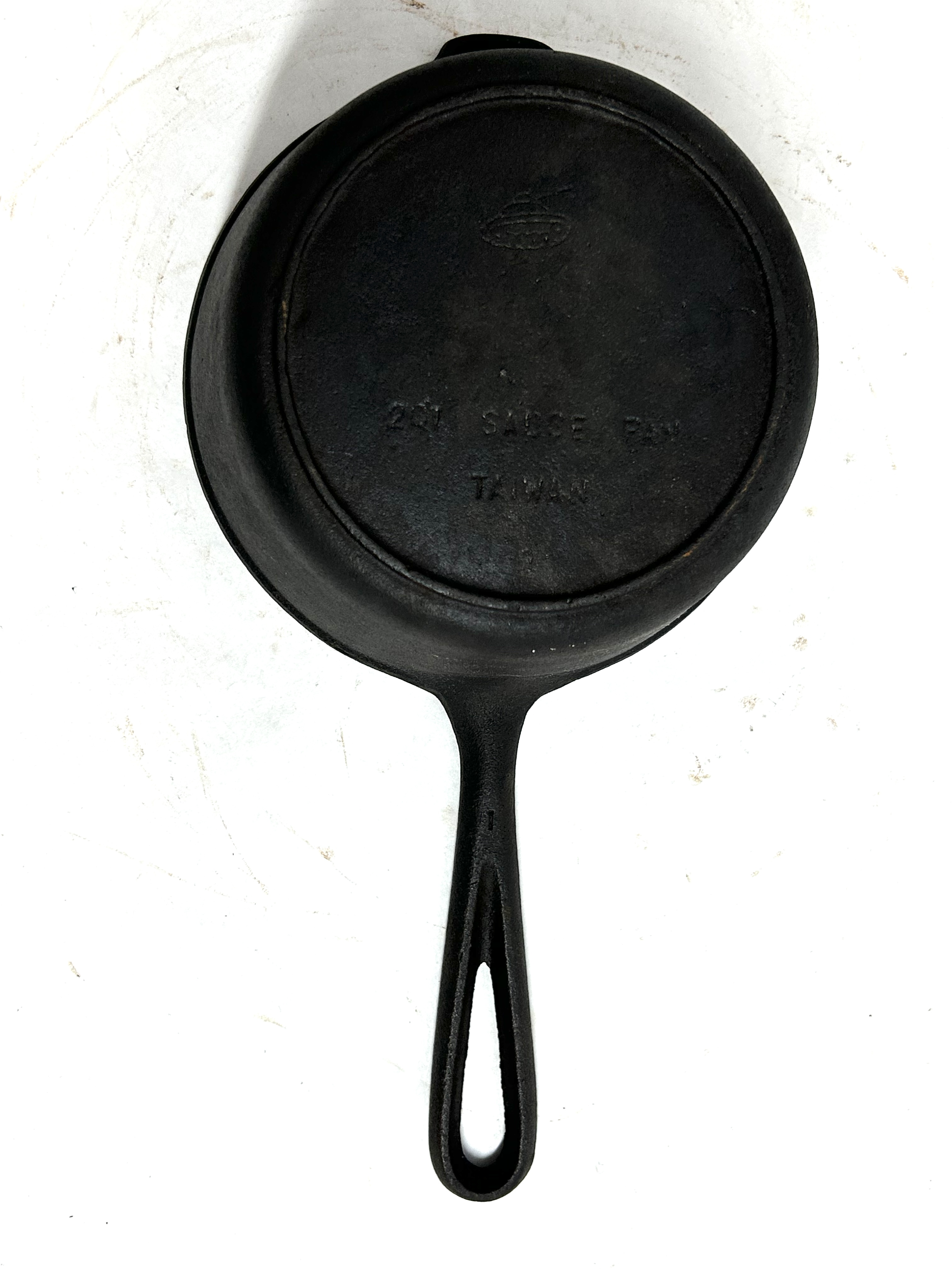 TAIWAN CAST IRON SAUCE PAN