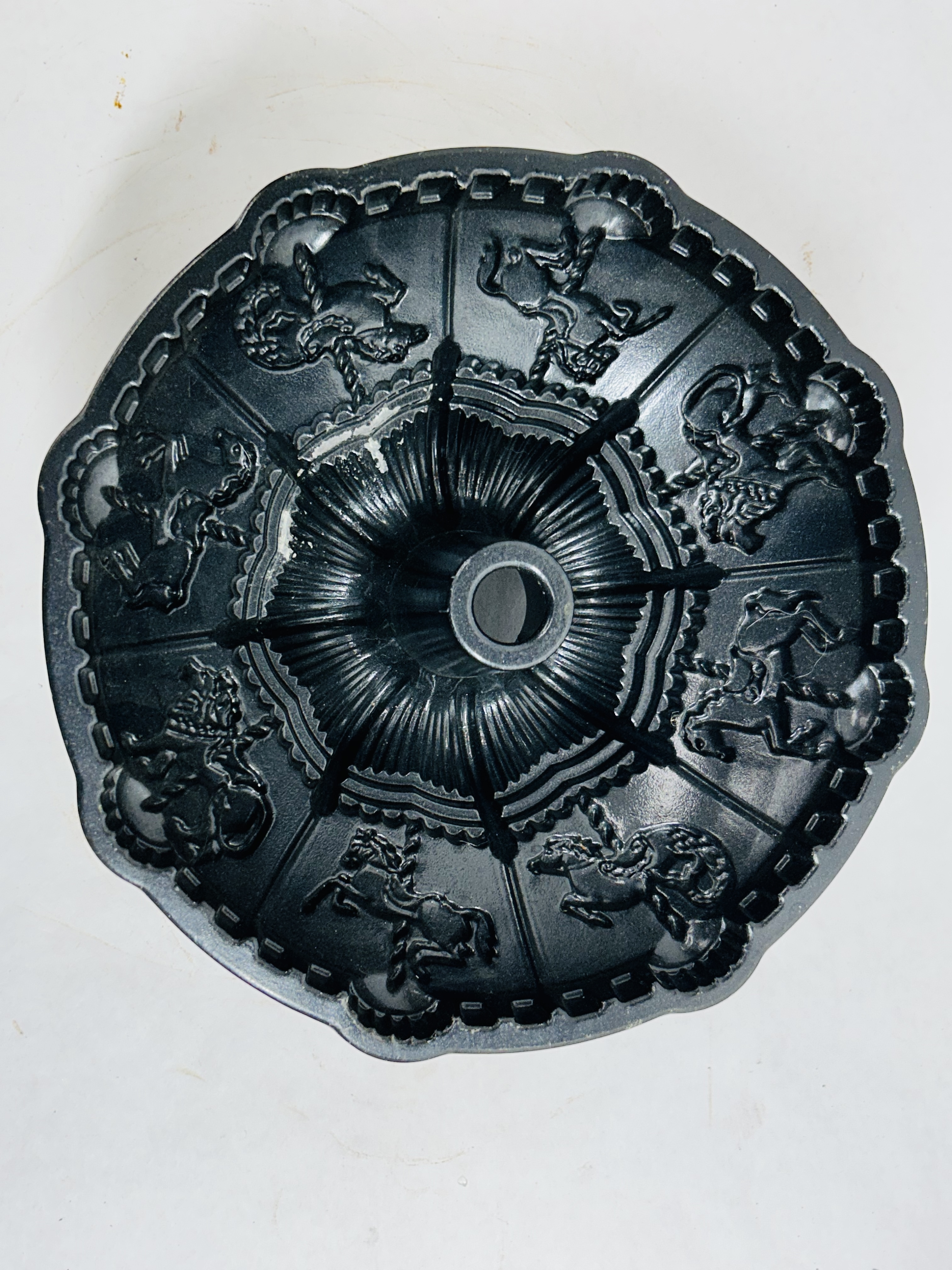 NORDIC WARE ALUMINUM CAROUSEL PAN 1990S