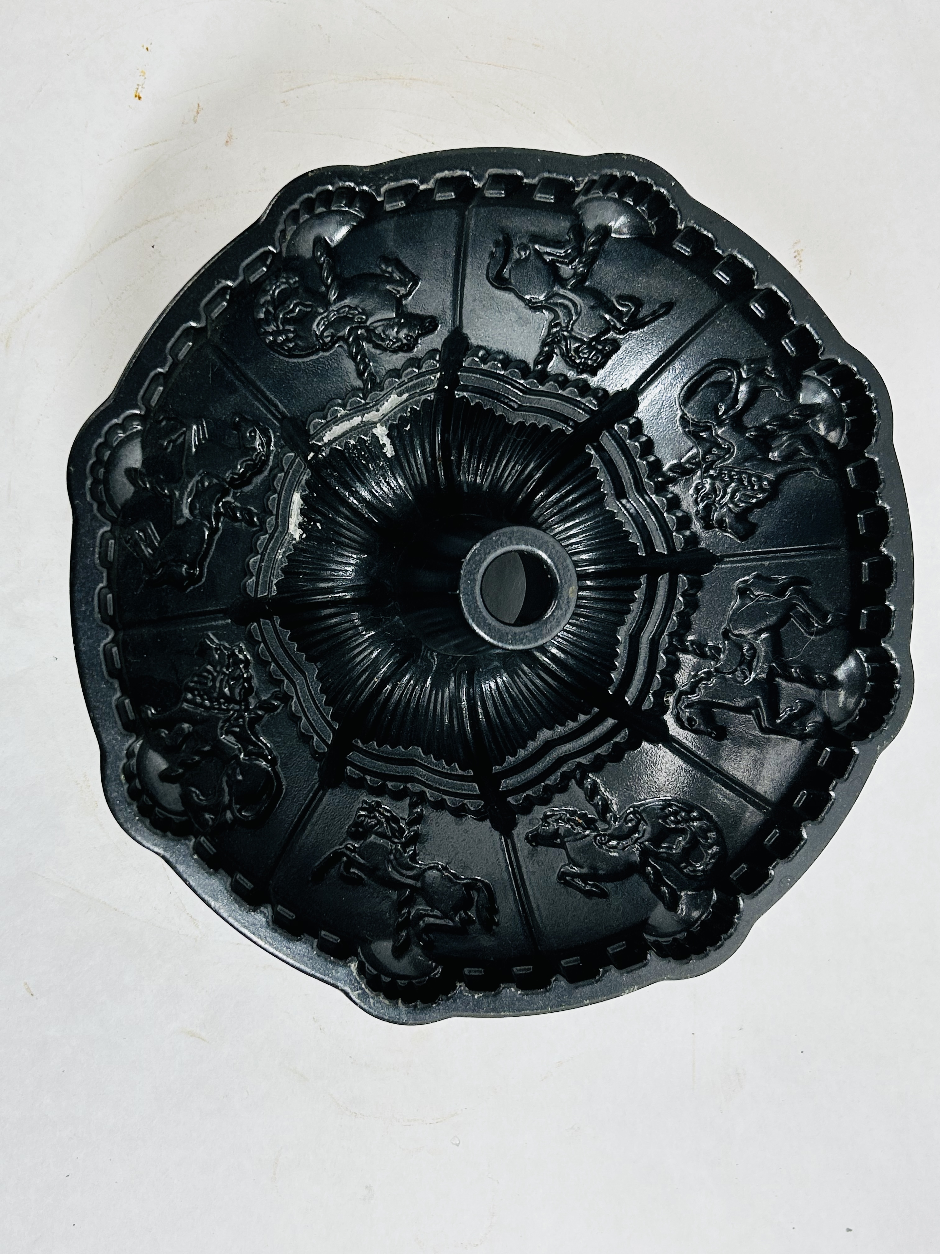 NORDIC WARE ALUMINUM CAROUSEL PAN 1990S