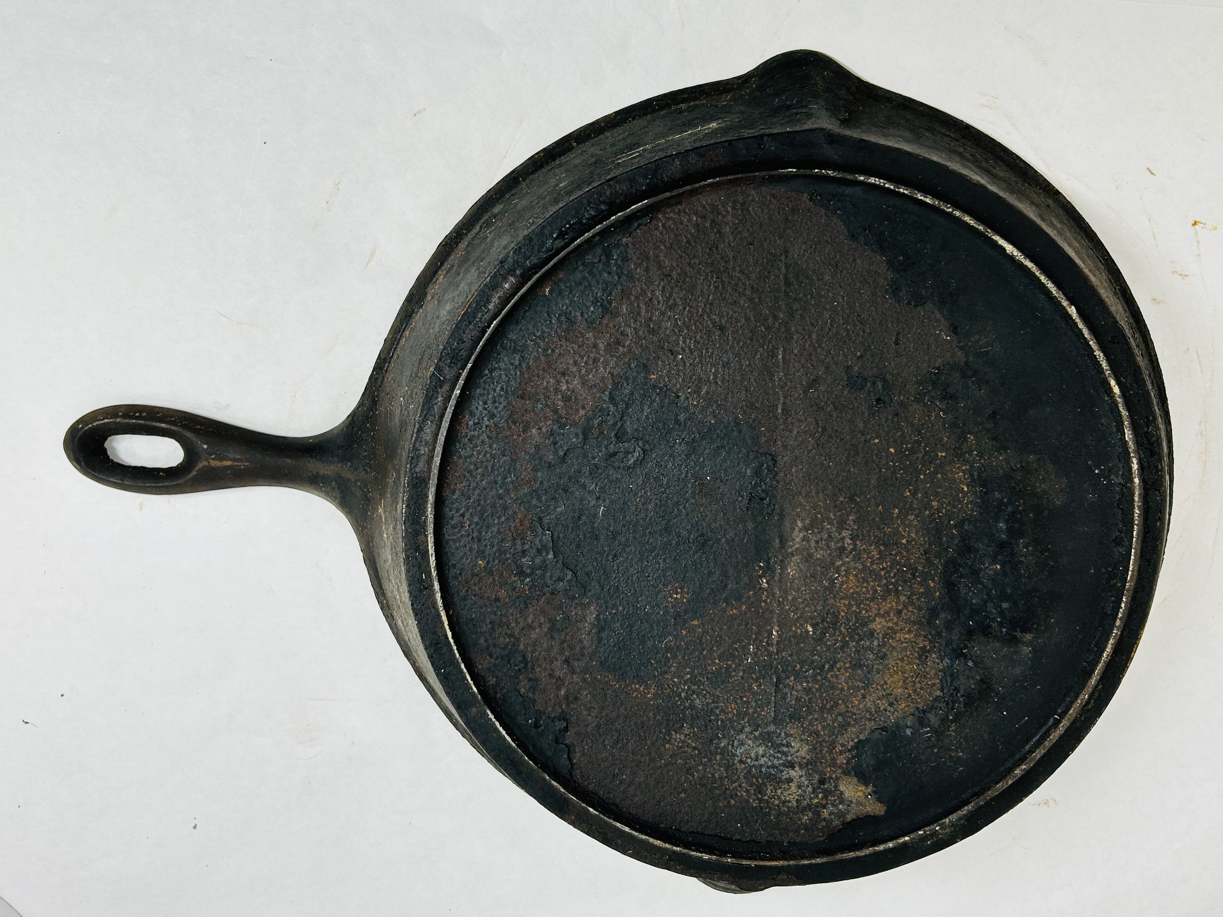 GATE-MARKED CAST IRON SKILLET, 19TH CENTURY