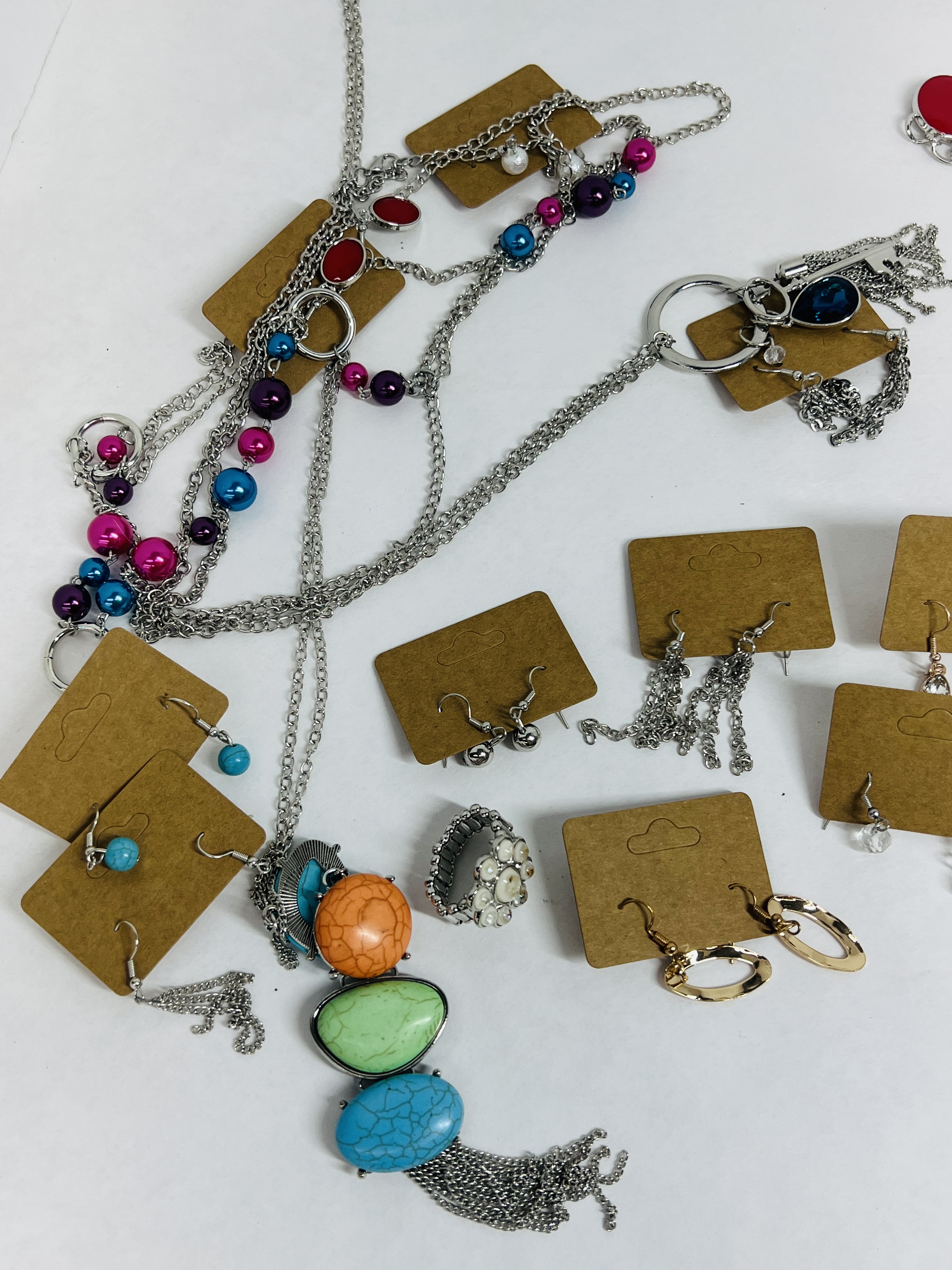 CONTEMPORARY BASE METAL COSTUME JEWELRY