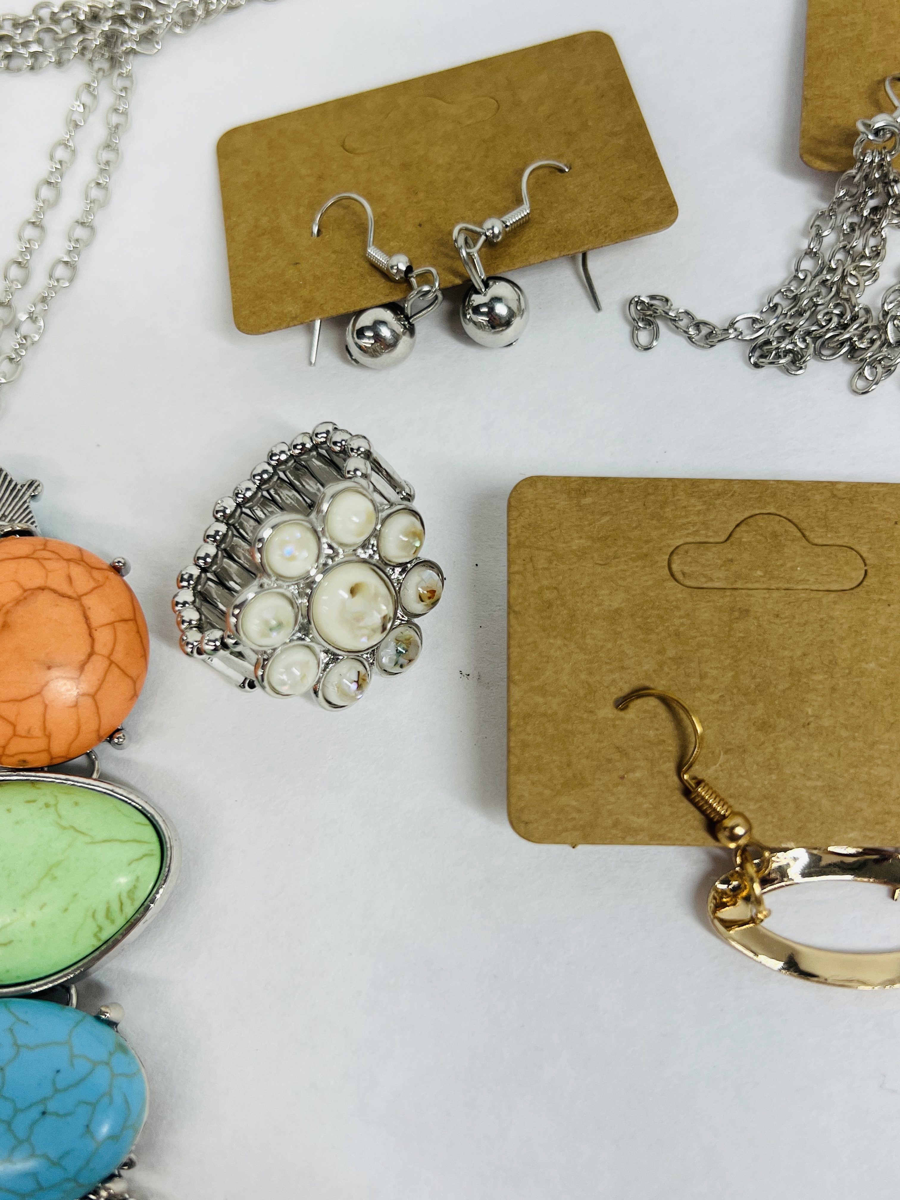 CONTEMPORARY BASE METAL COSTUME JEWELRY