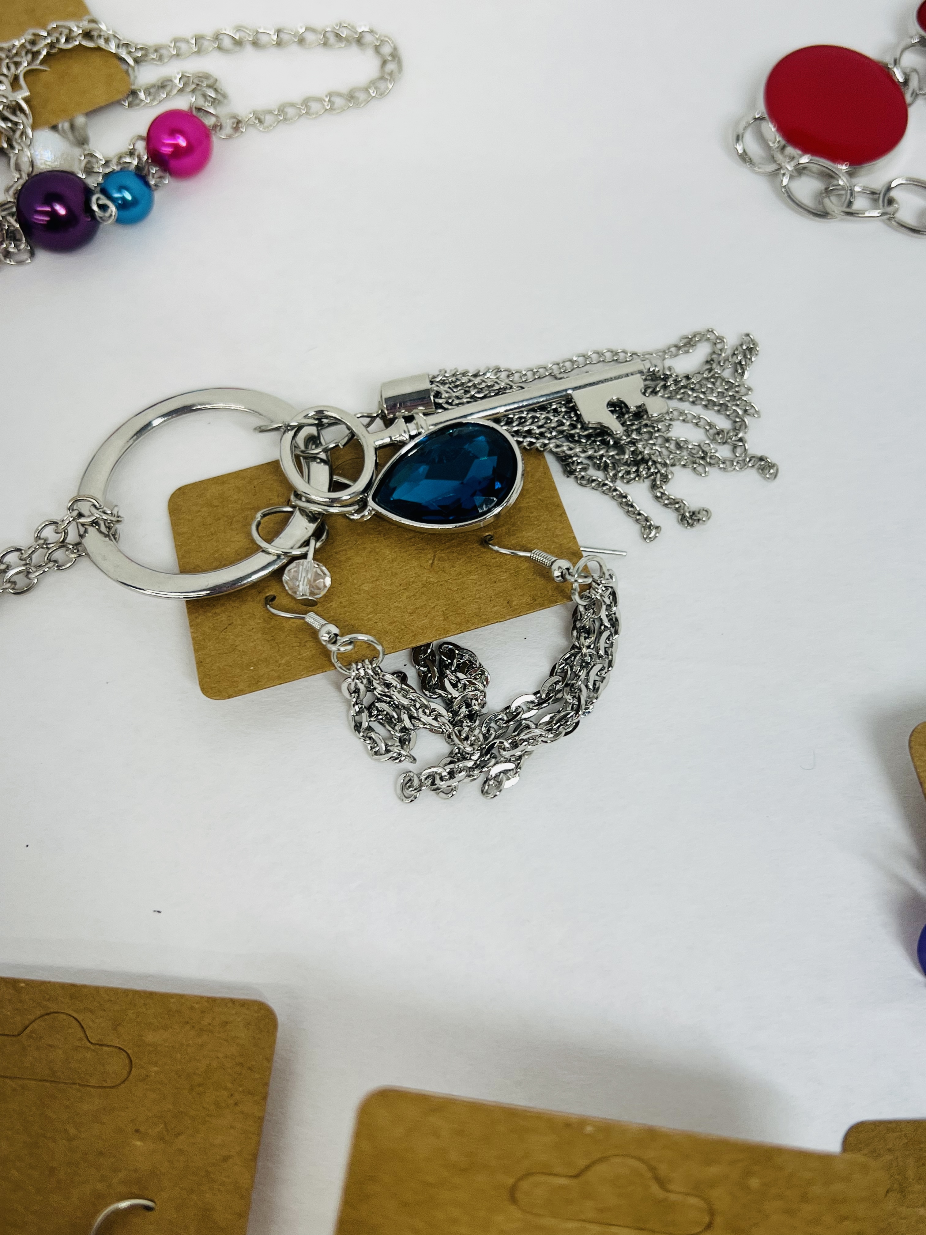 CONTEMPORARY BASE METAL COSTUME JEWELRY