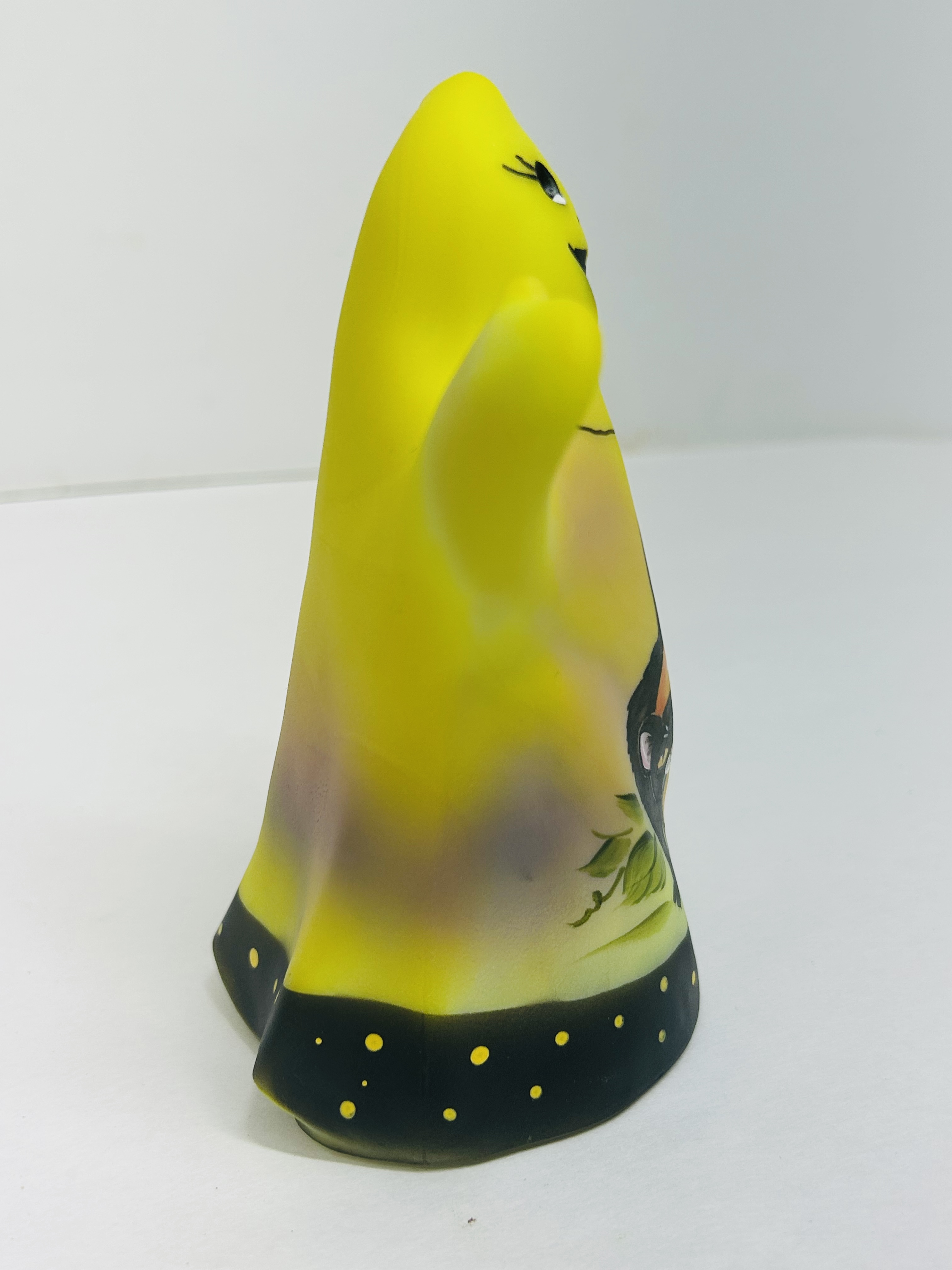FENTON YELLOW SATIN GLASS GHOST, 2020