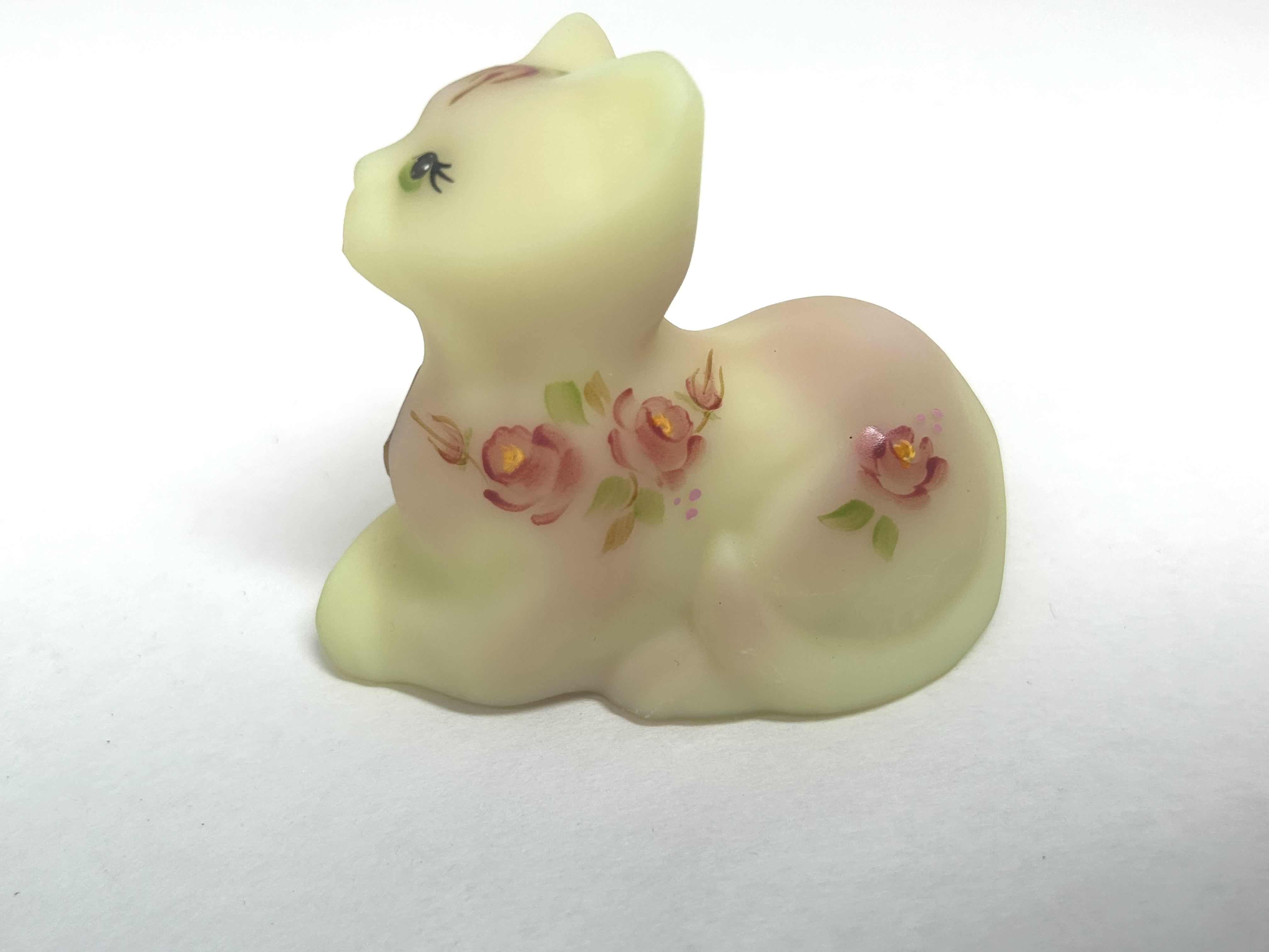 FENTON HAND-PAINTED BURMESE GLASS CAT