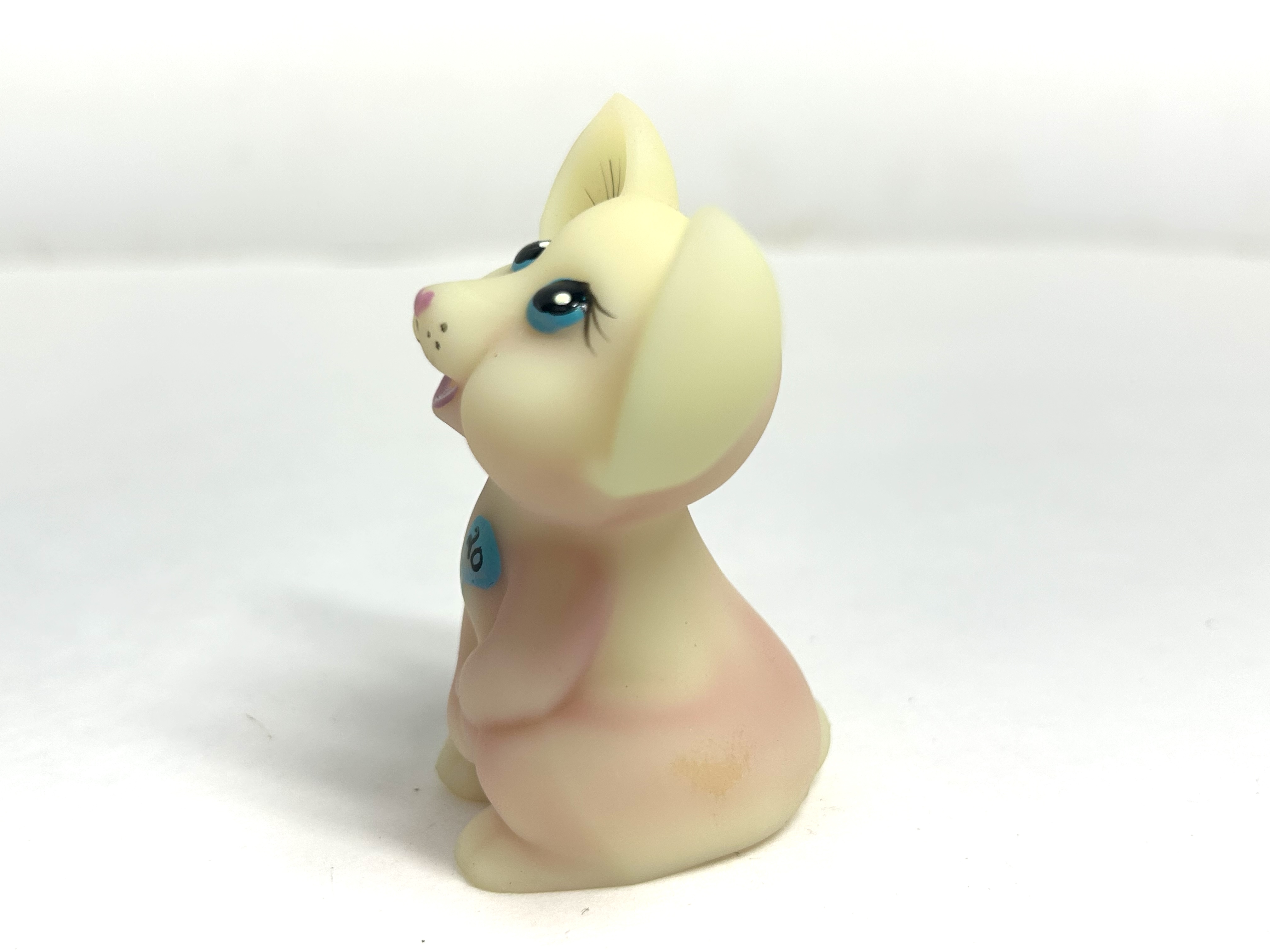FENTON CUSTARD GLASS MICE, 1990-2010