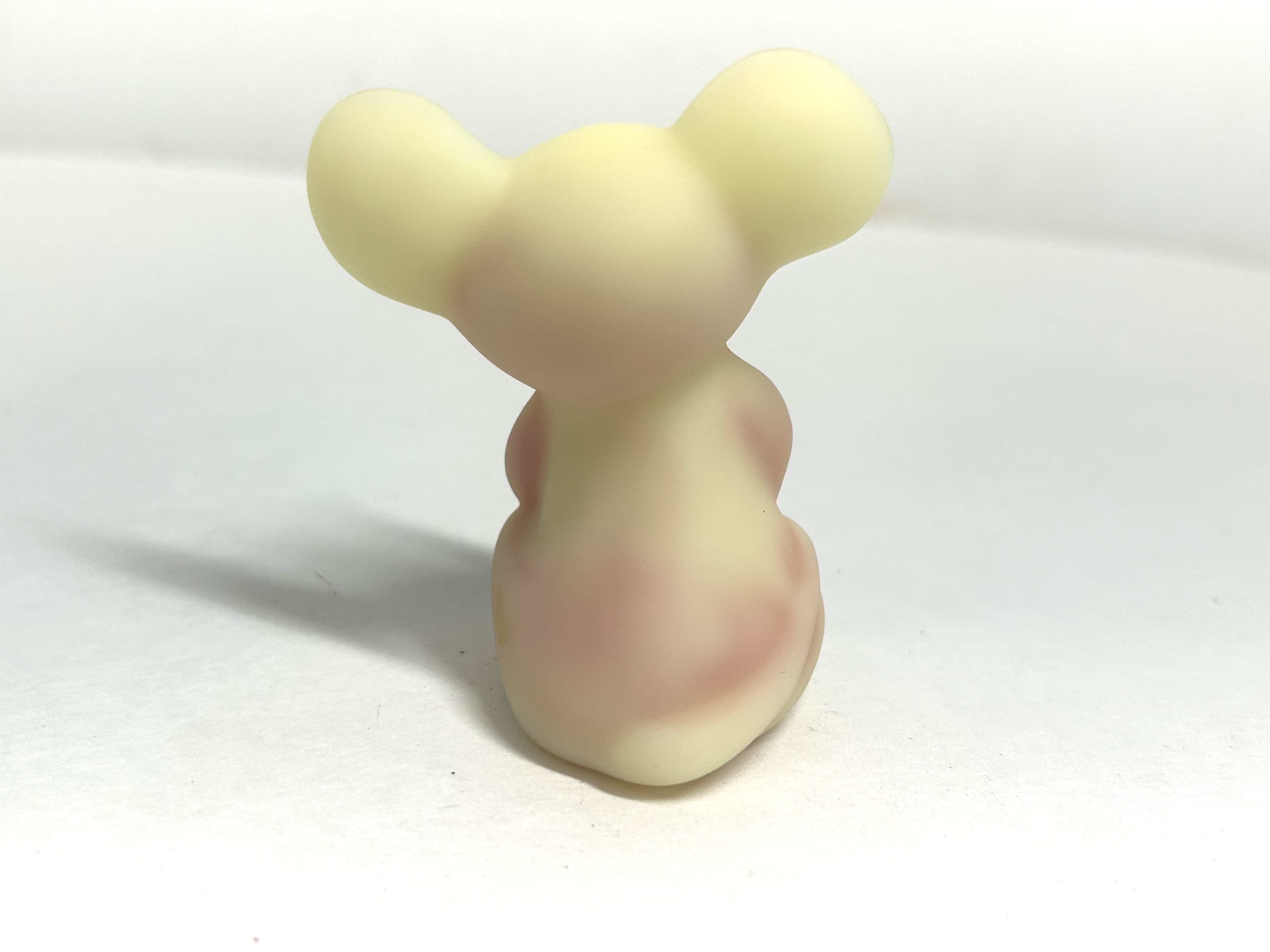 FENTON CUSTARD GLASS MICE, 1990-2010