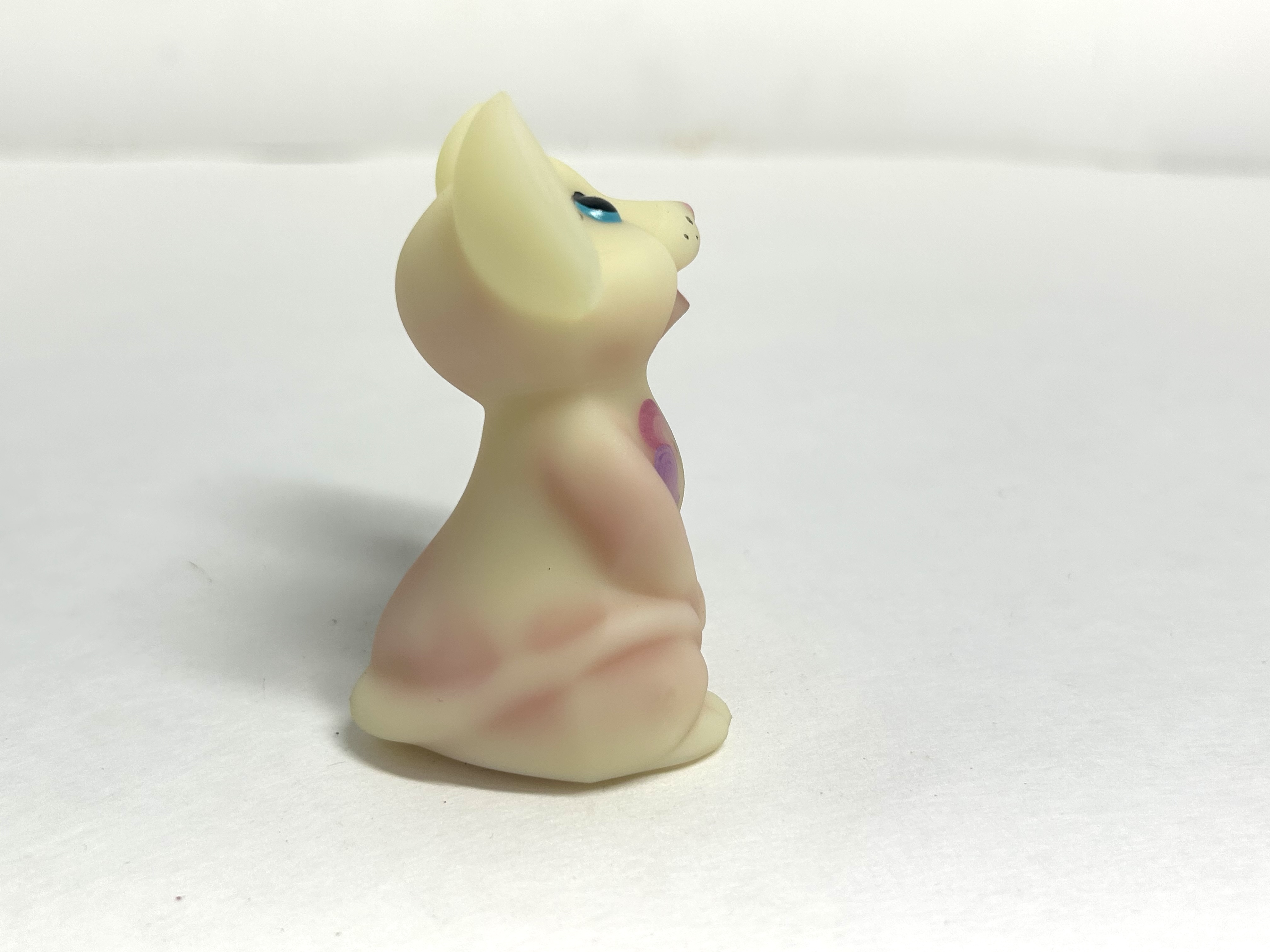 FENTON CUSTARD GLASS MICE, 1990-2010