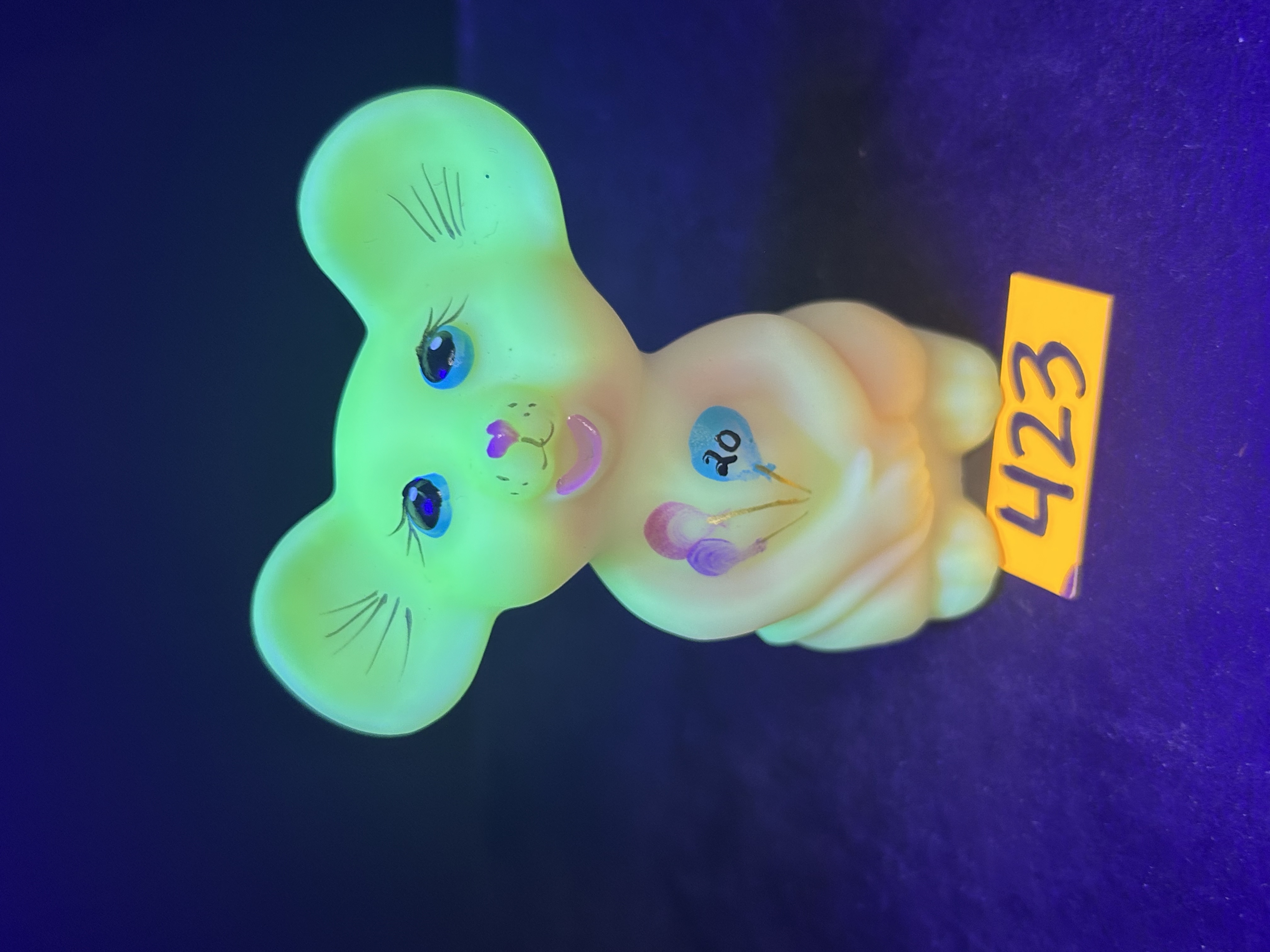 FENTON CUSTARD GLASS MICE, 1990-2010