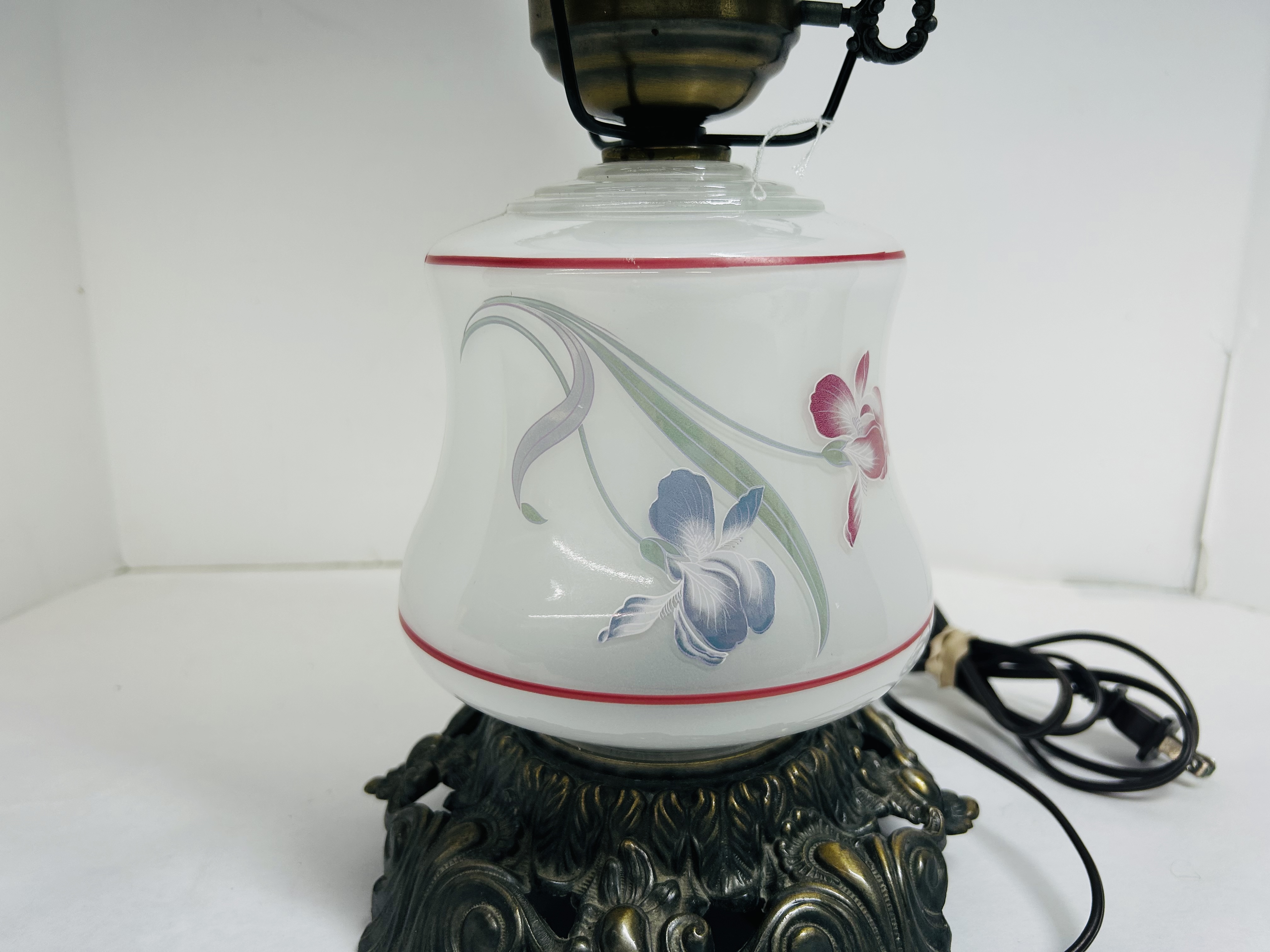 EF & EF STYLE HURRICANE LAMP, 1971